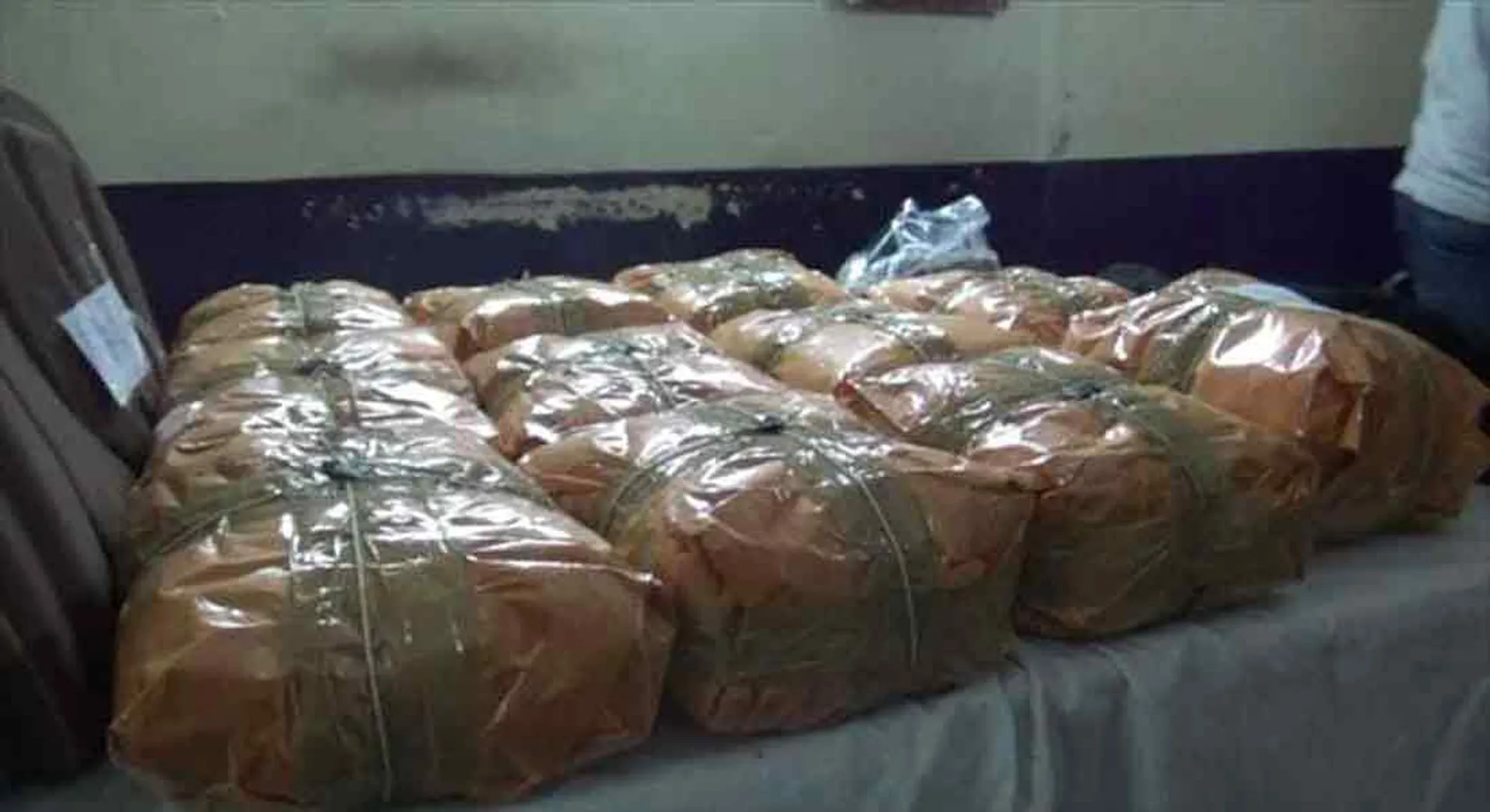  Cannabis smuggling by train into the city 