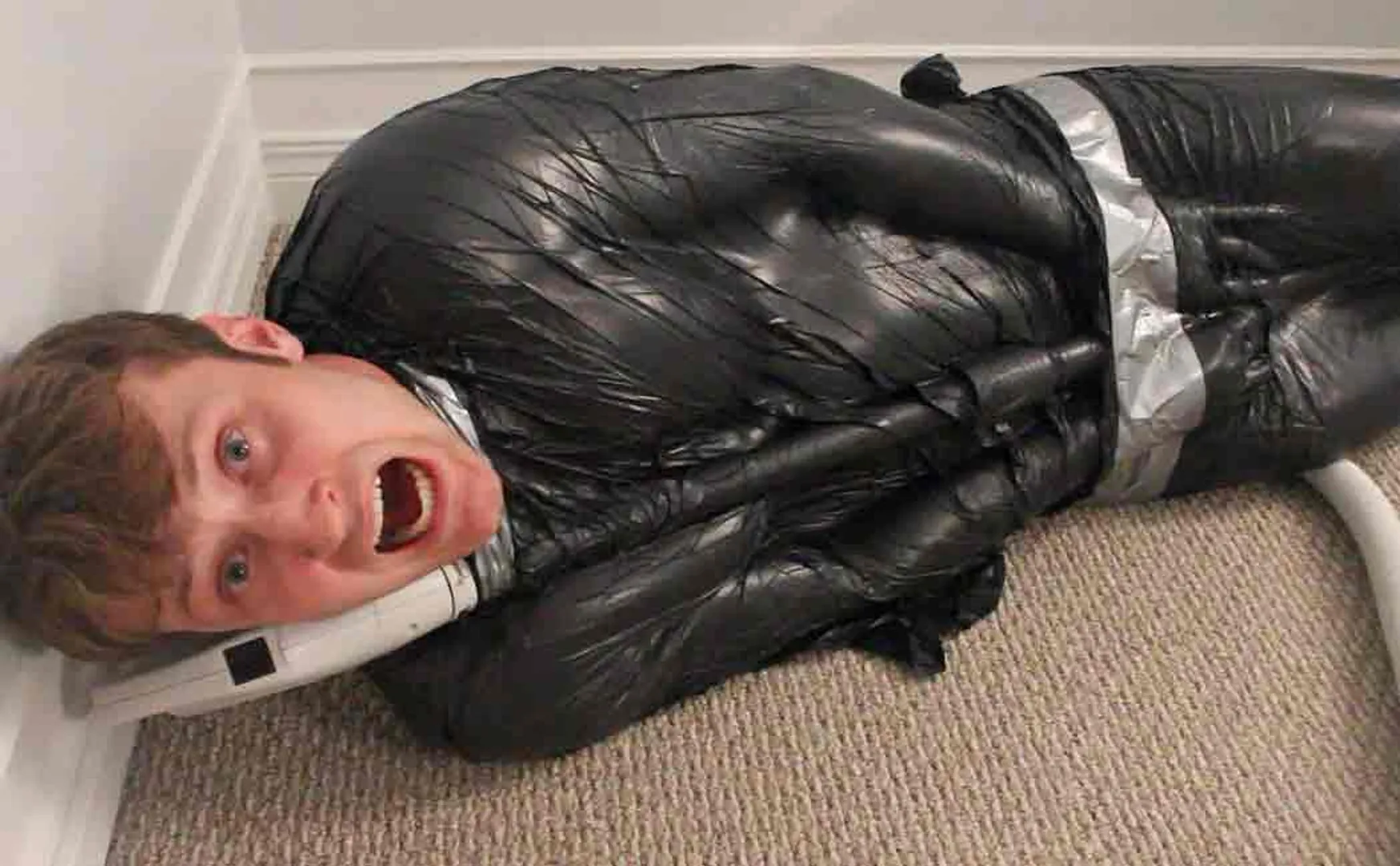 vaccum challenge is getting viral in social media