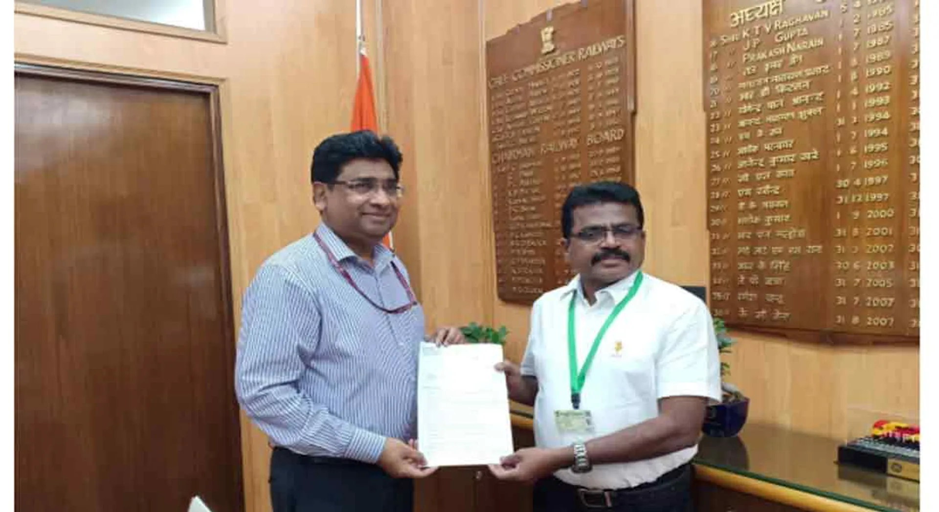  DMK MPs Request to stop trains at Dindigul Ottanchathiram