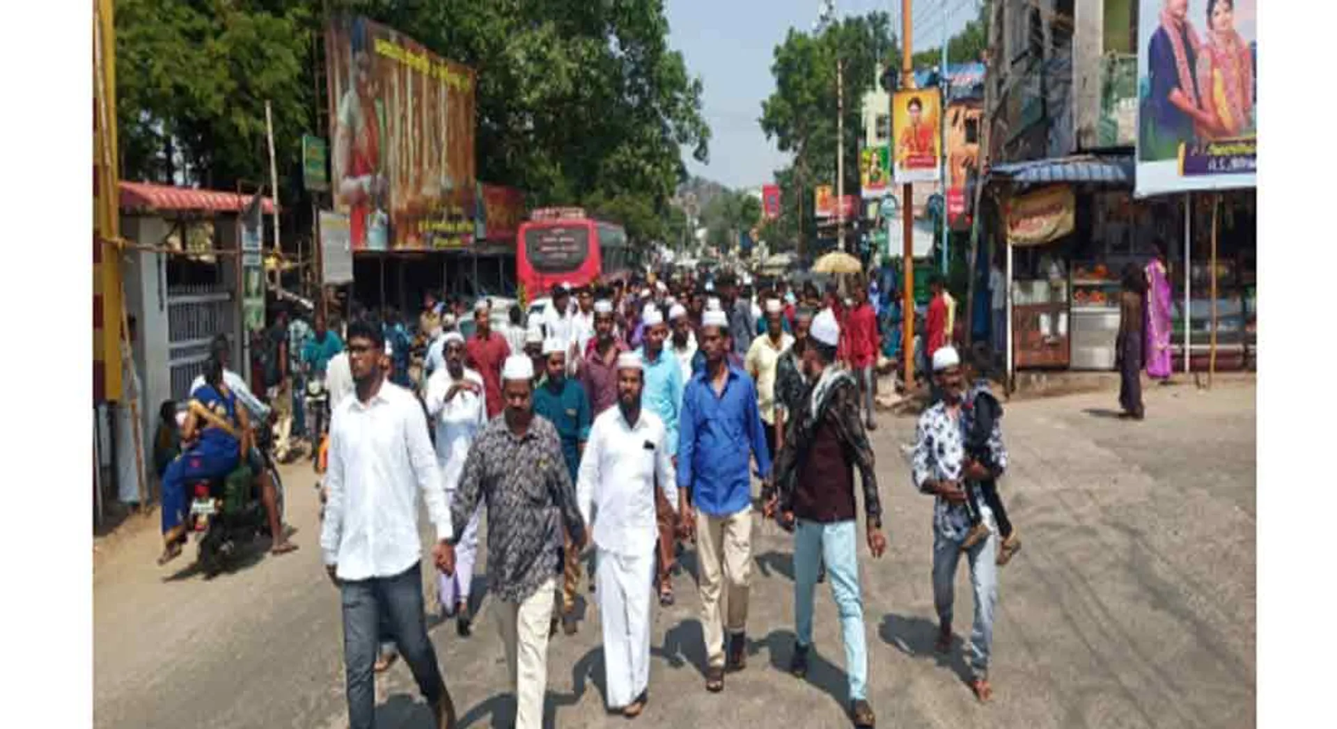The sudden rally of Muslim youth