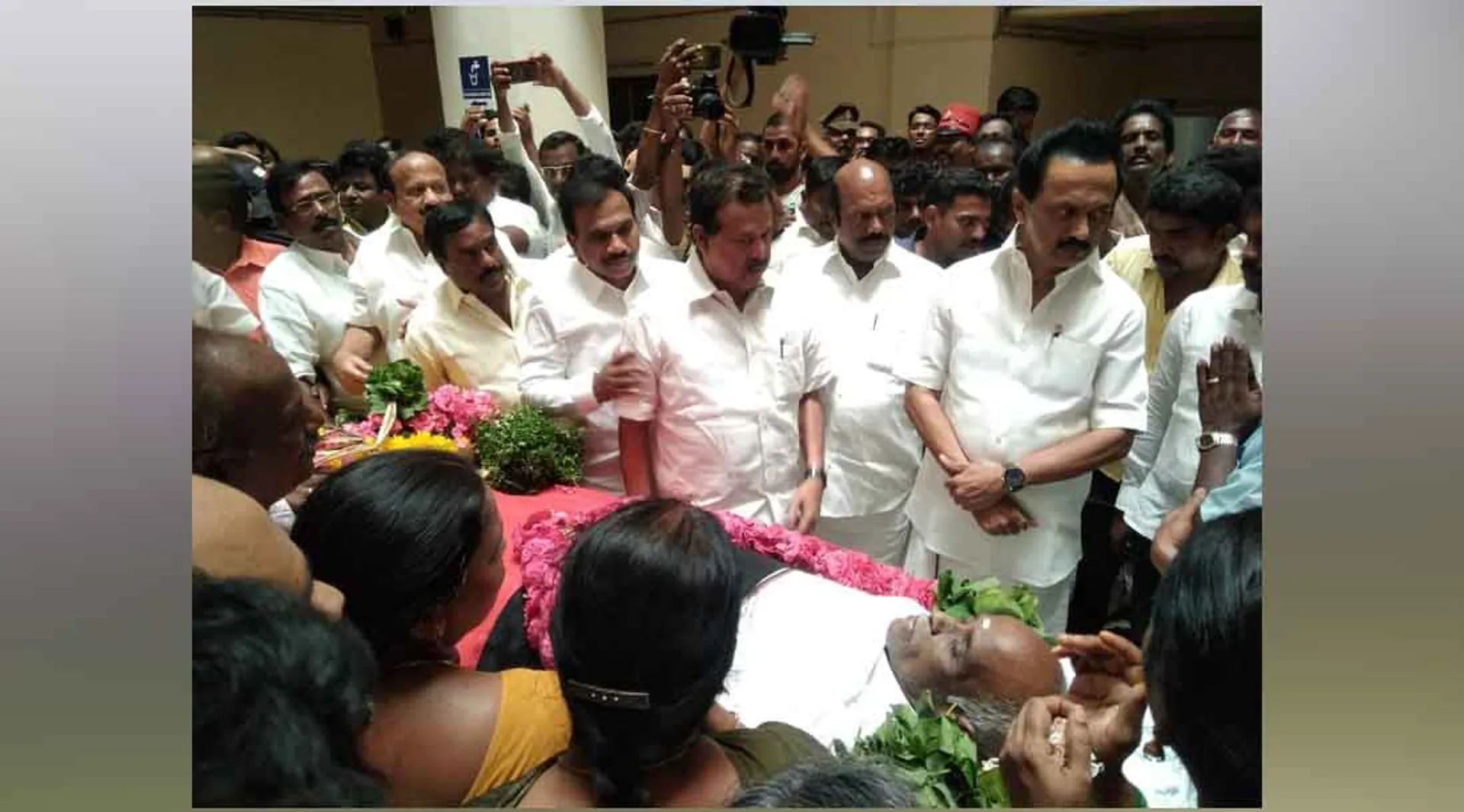 Vikravandi  DMK MLA Rathamani 