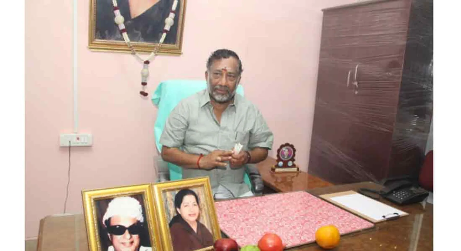 Court order to file case against OPS brother Raja