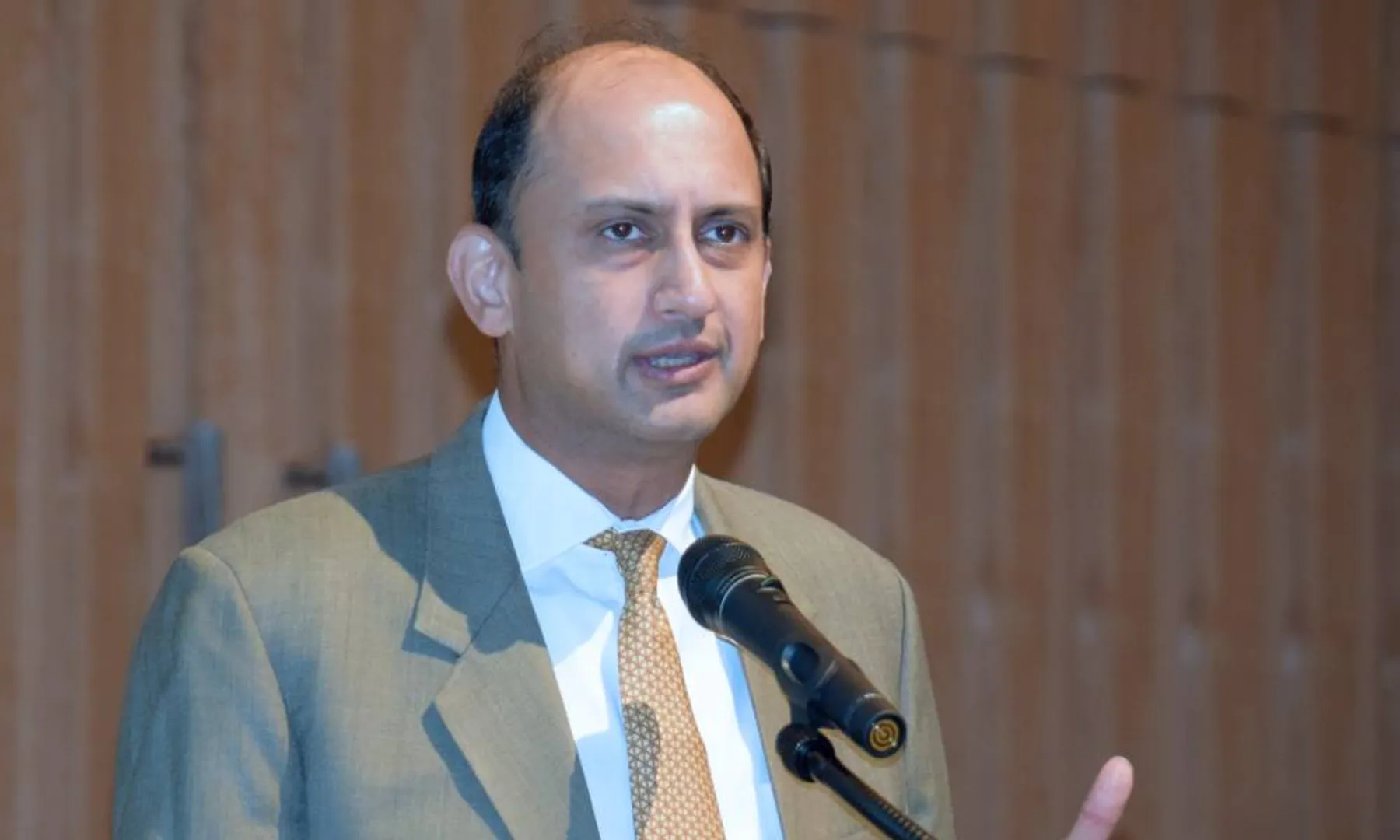rbi deputy governor viral archarya 