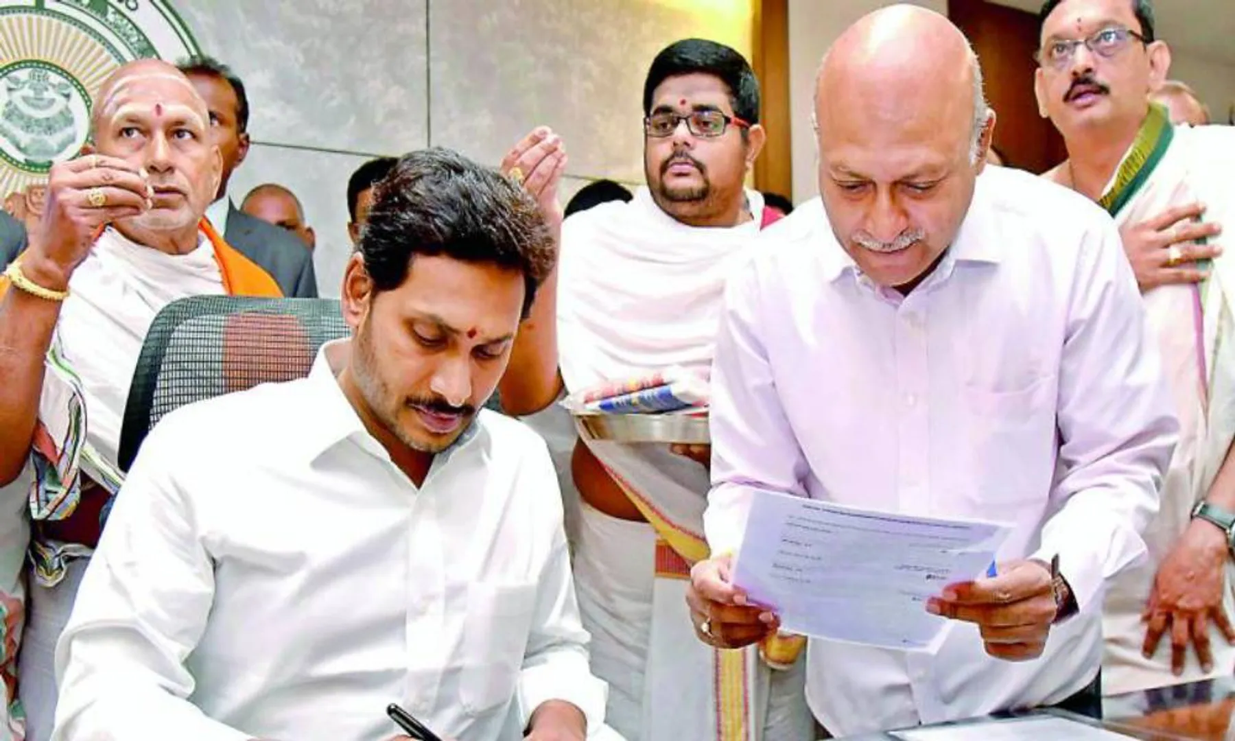 AP FORMER CMCHANDRABABU NAIDU 