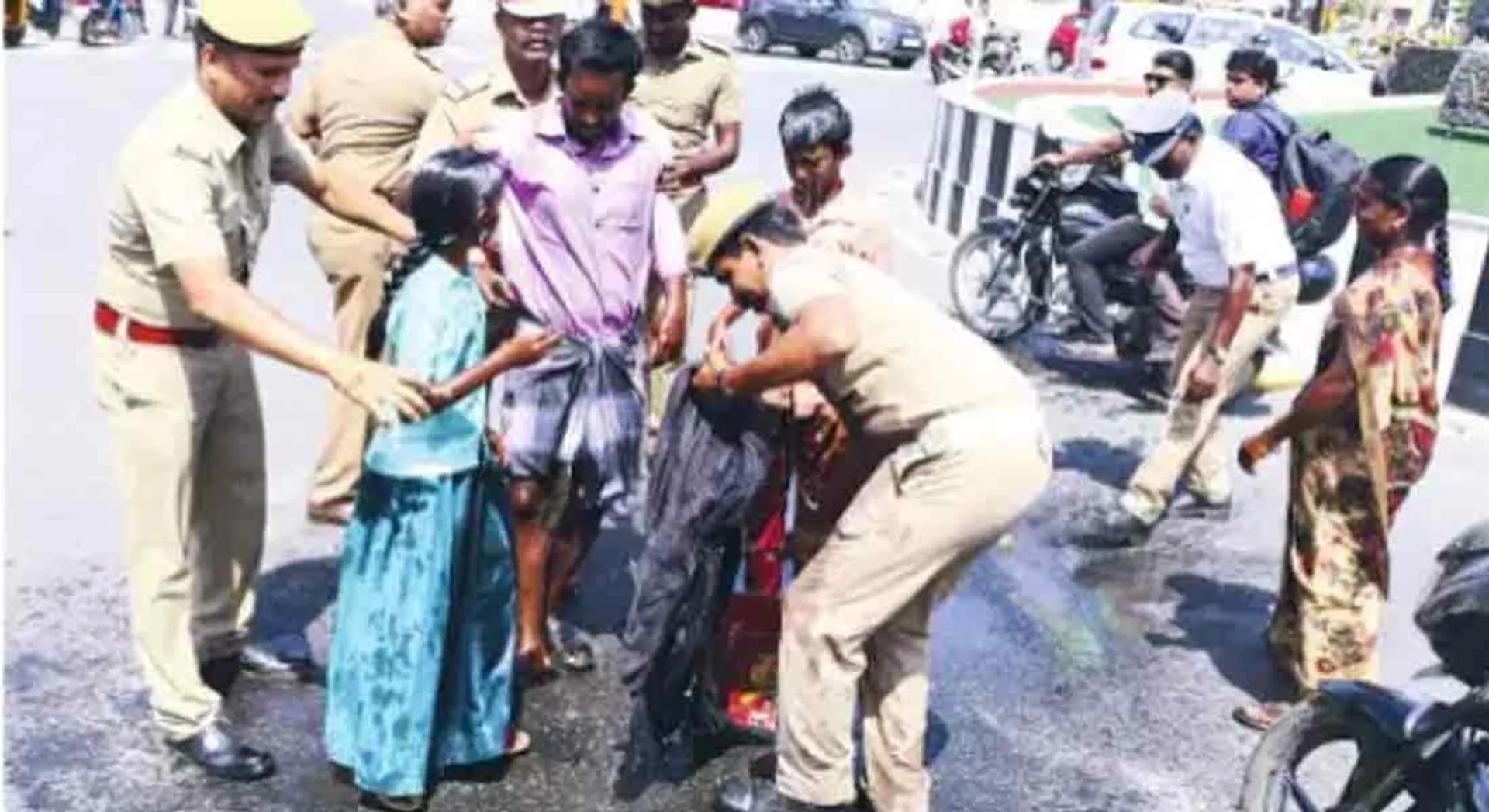  Land Acquisition Complaint: Salem Collector's Office previously tried to set fire to the farmer's family