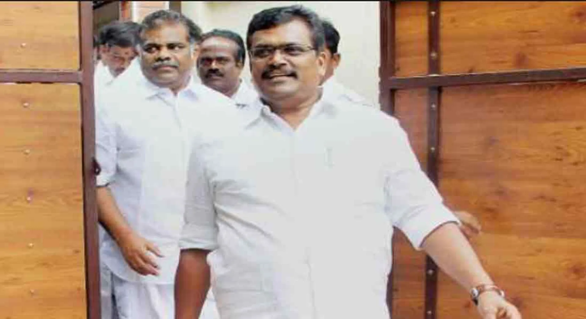  Resistance resolution in theni... thangatamilselvan at dmk? 