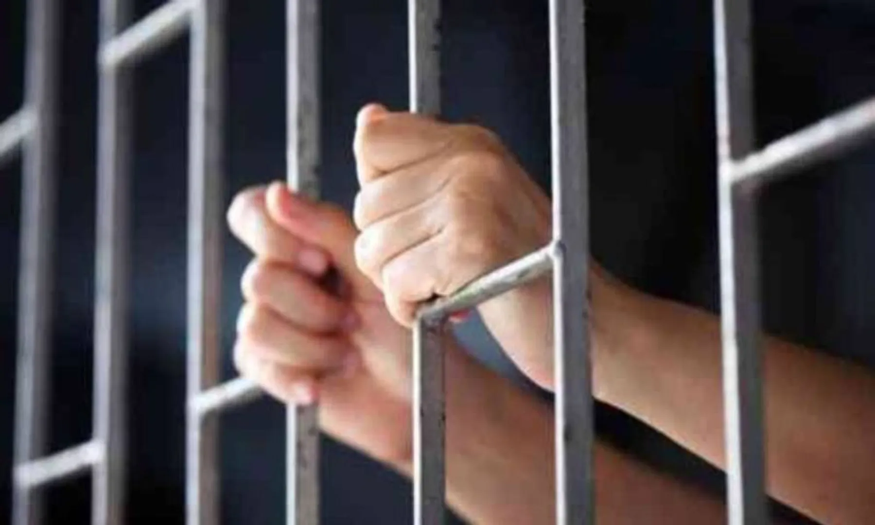 west bengal state thief youth arrested for robbing 80 shaving jewelery vellore,vaniyambadi police