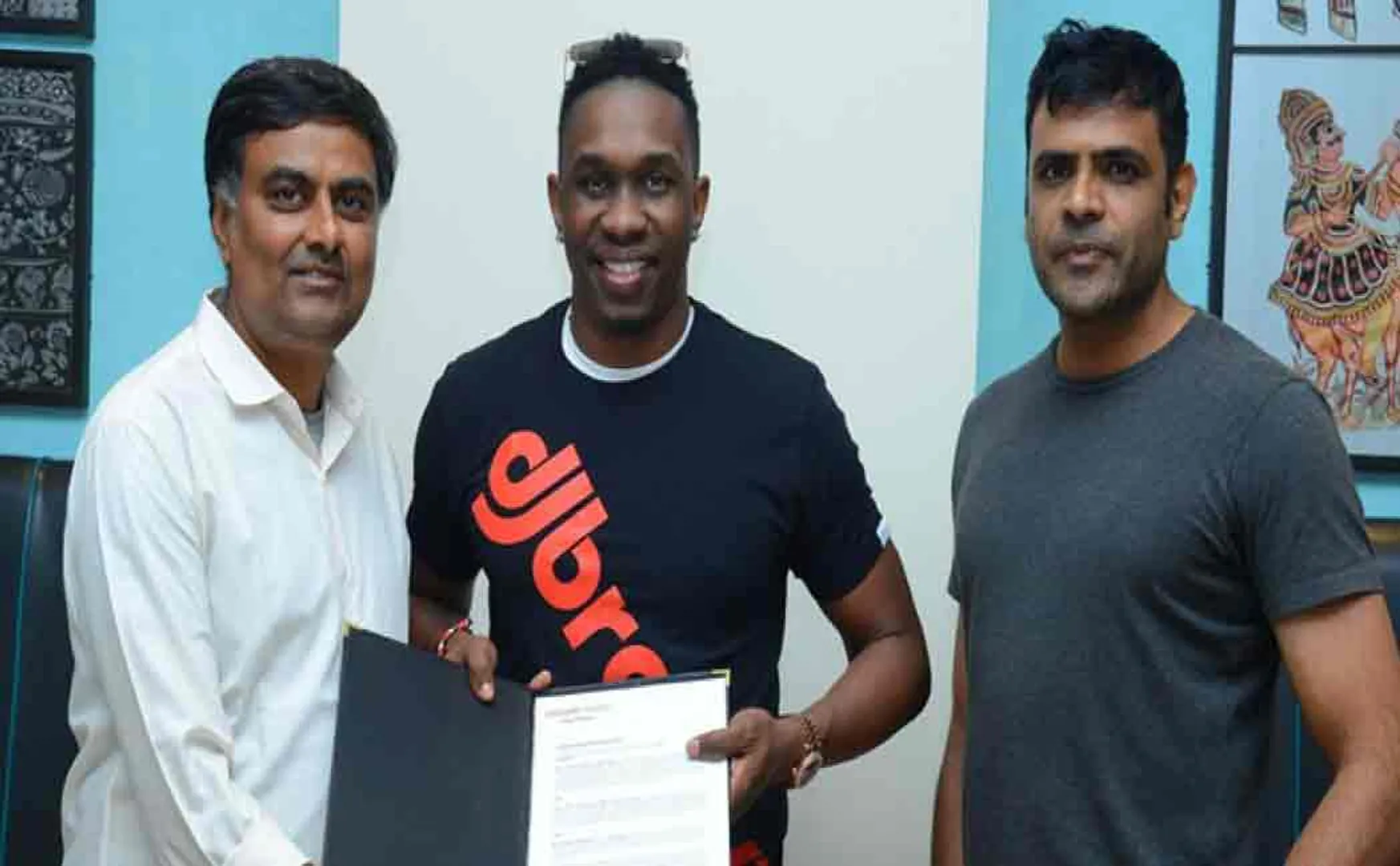 cricketer bravo meets real life padman arunachalam muruganandham 