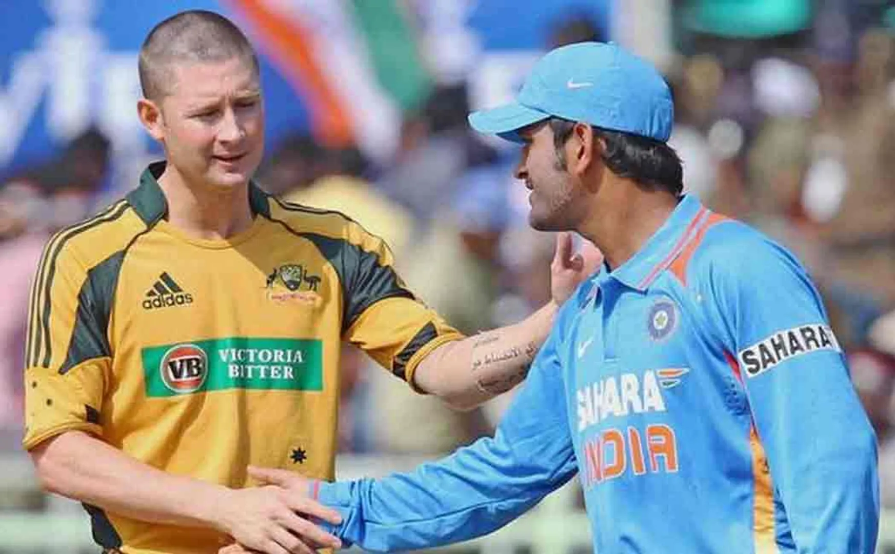 michael clarke backs dhoni in worldcup series  