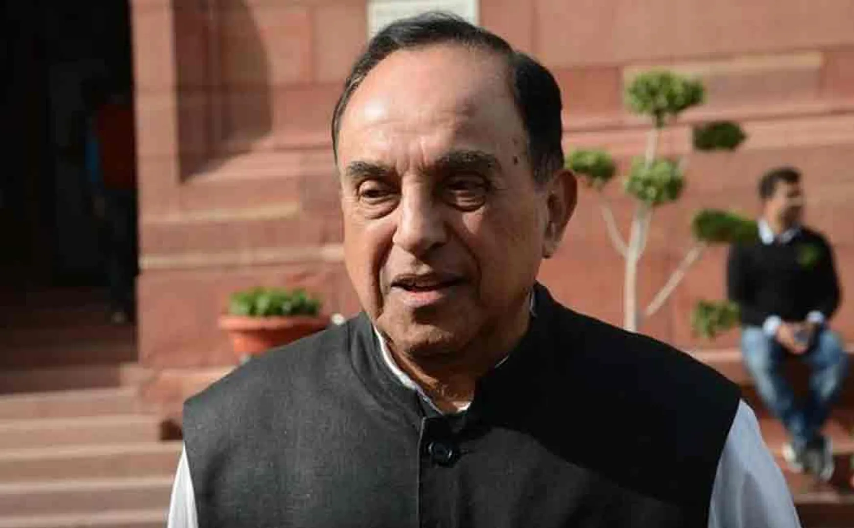 case filed against subramaniam swamy
