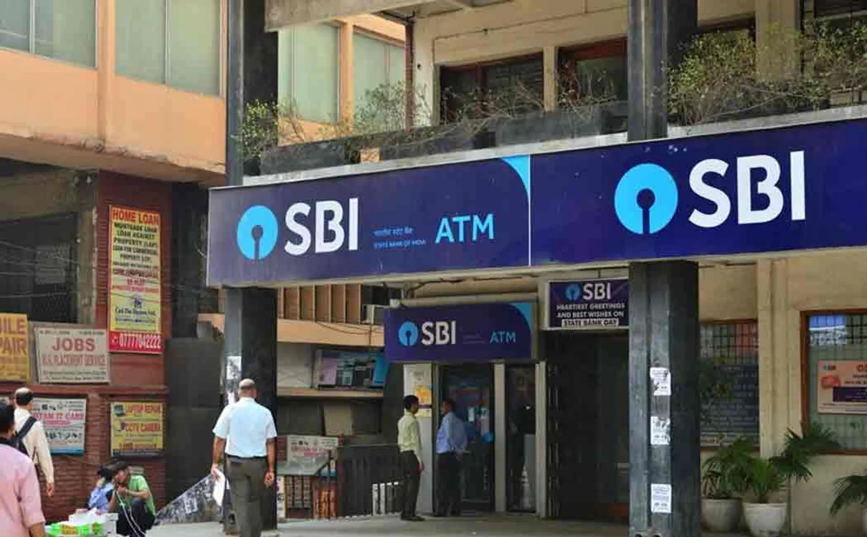 state bank of india waives off charges for online transactions