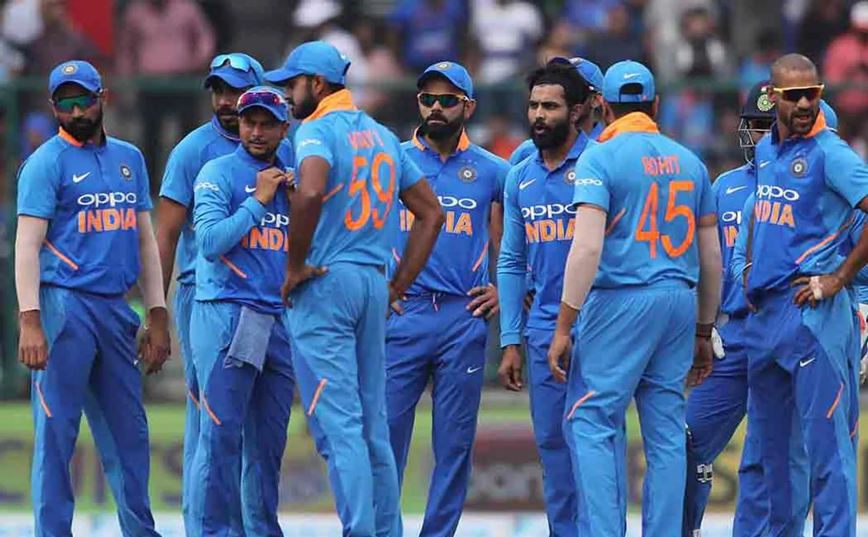 indian players got struck in england due to flight ticket reservation 