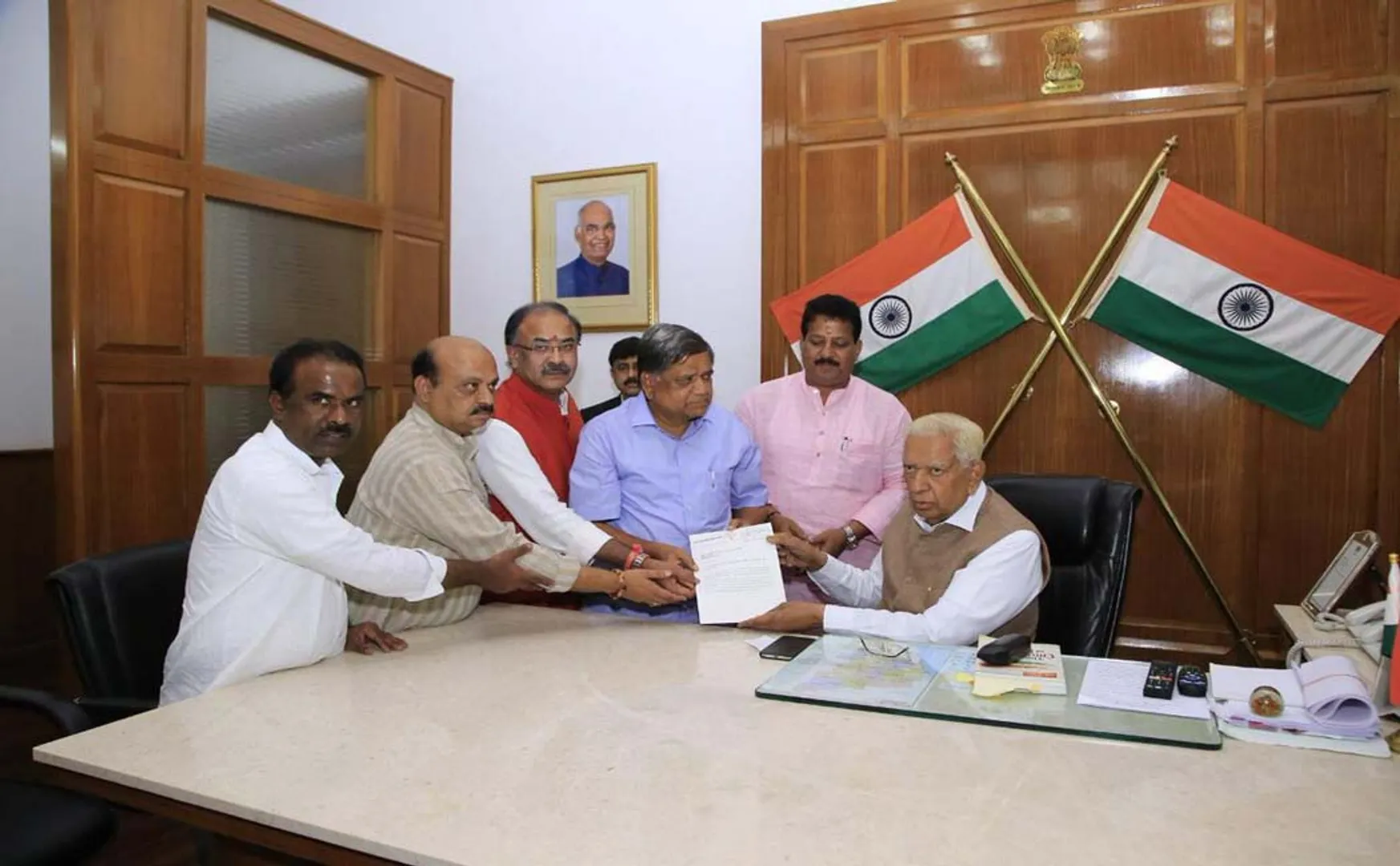 karnataka assembly today end, trust vote for tomorrow