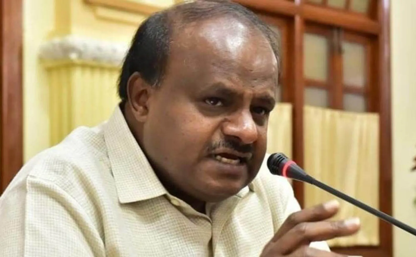 karnataka governor vajubhai vala letter avoid in karnataka government 