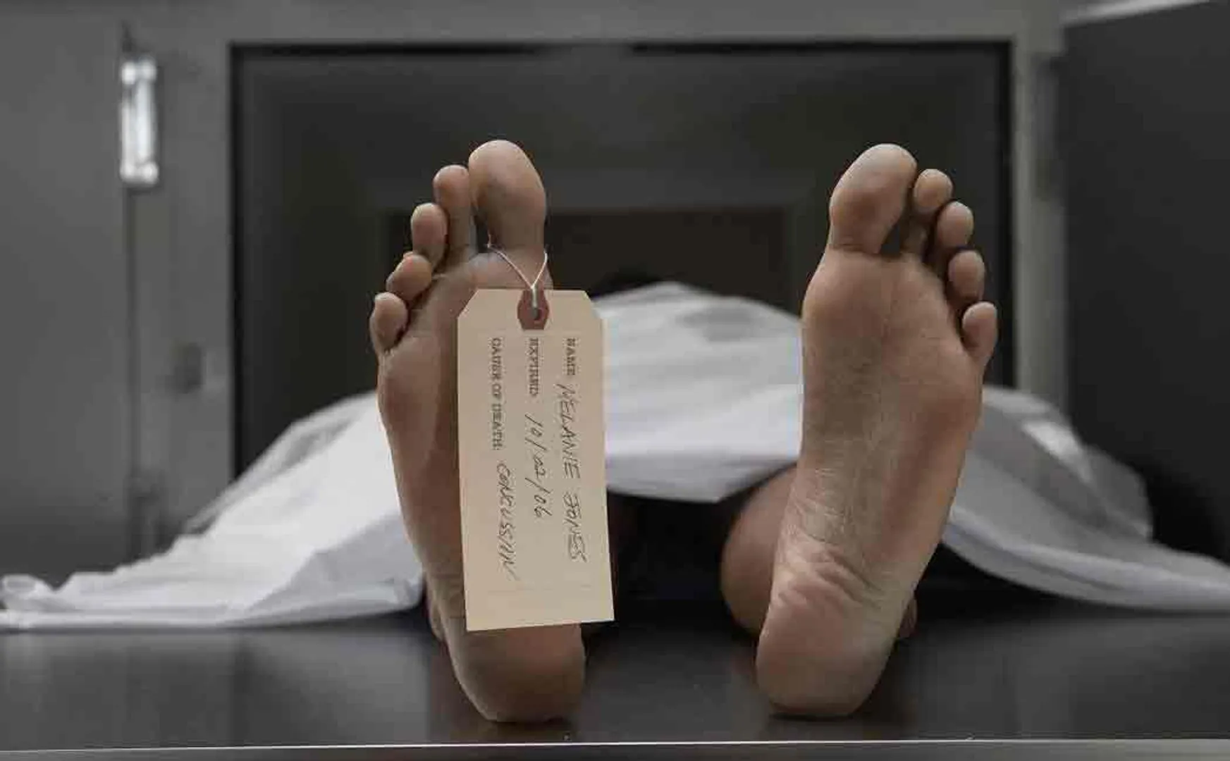 popular standup comedian passed away on stage during his performence