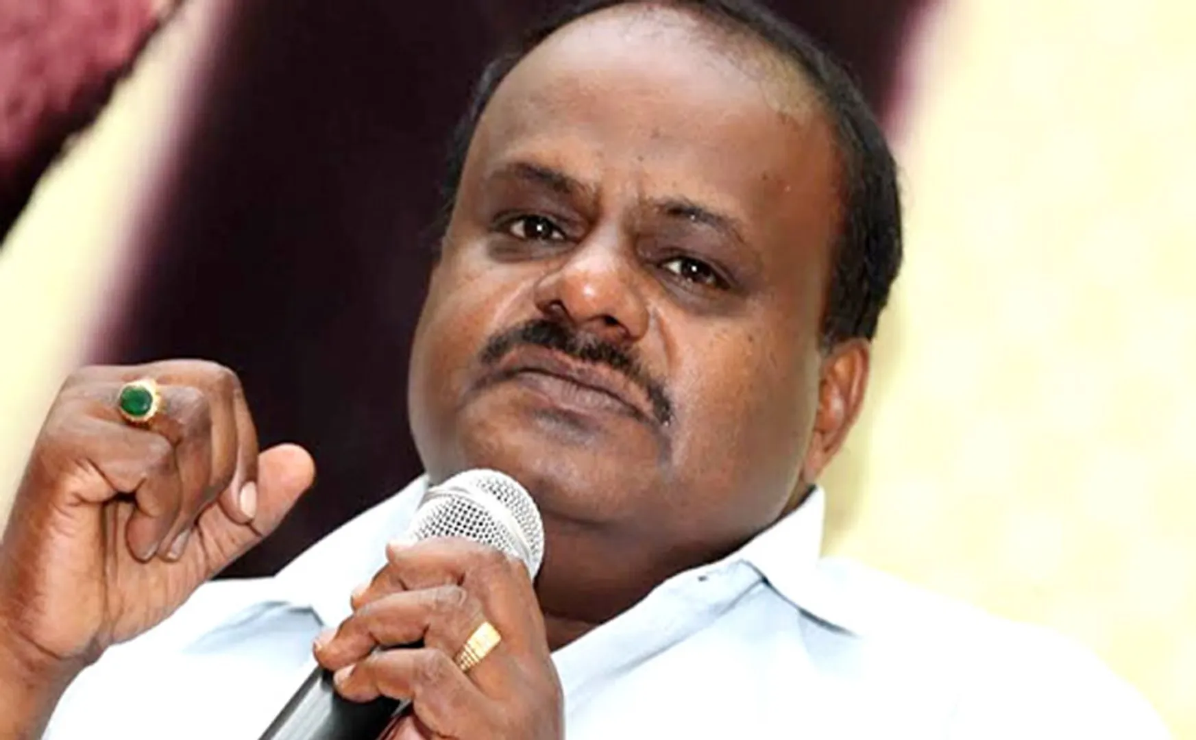 KARNATAKA GOVERNMENT CM HD KUMARASAMY SAID ALL GOVERNMENT EMPLOYEES THANKS 