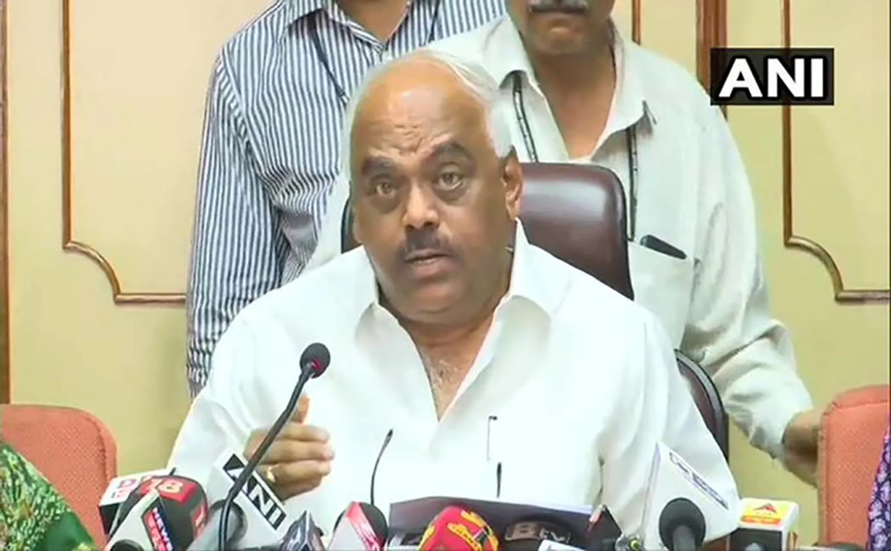 karnataka state three mlas disqualified assembly speaker ramesh kumar announced