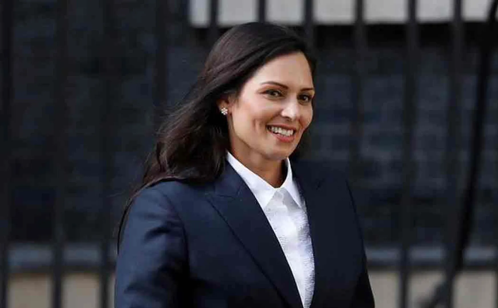 indian origin woman priti patel elected as england's union home minister