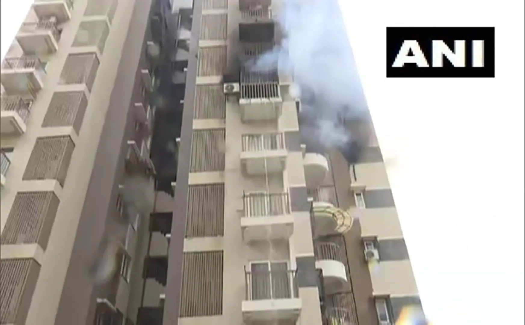 GUJARAT AHMEDABAD ONE APARTMENT INCIDENT 2 PERSON ADMIT AT HOSPITAL
