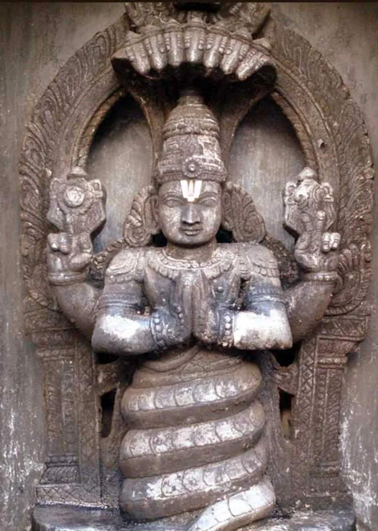 /idhalgal/om/wisdom-taught-by-patanjali-b-raja-lakshmi