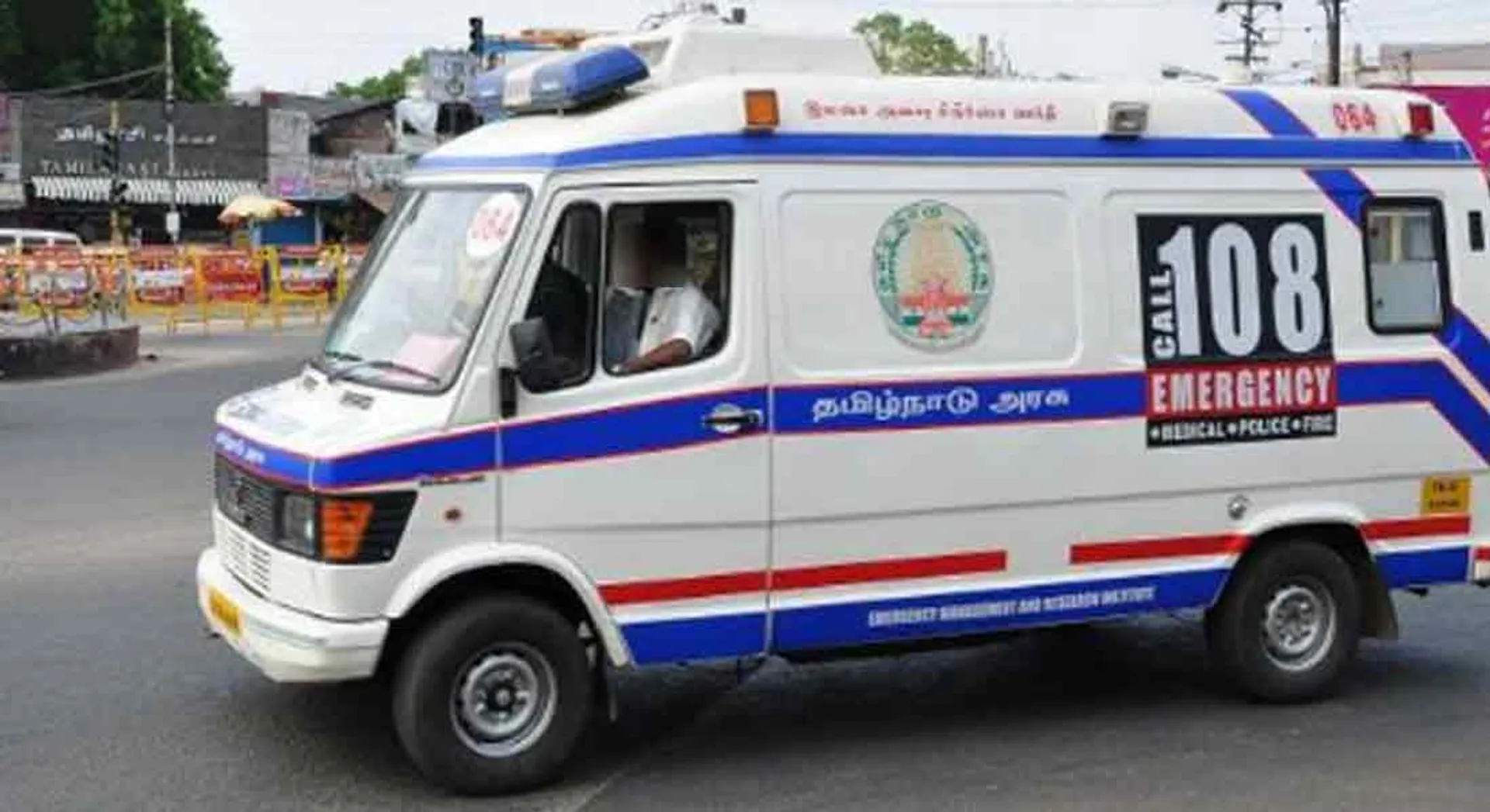  Delivery seen by ambulance driver
