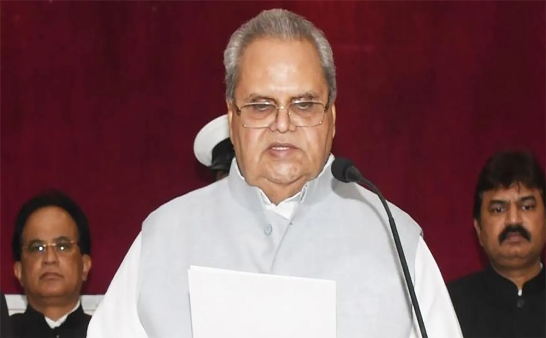 jammu and kashmir issue kashmir governor satyapal malik and chief secretary order 