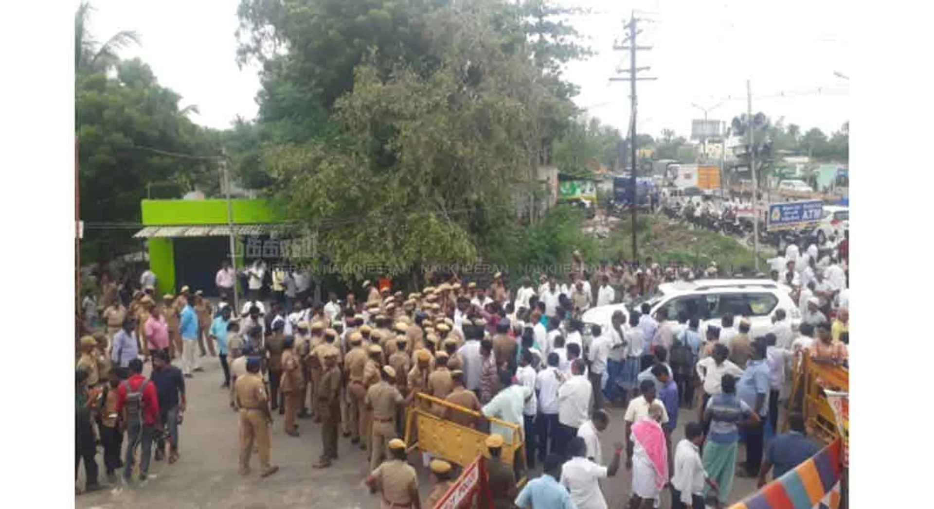 AIADMK candidate who does not belong to the vote counting center