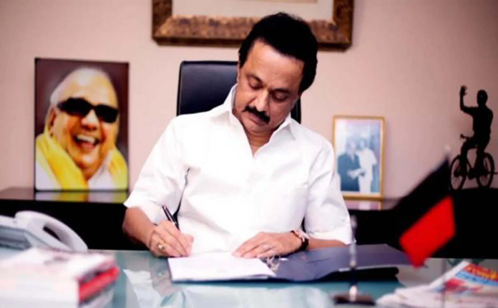JAMMU KASHMIR ISSUE DMK PRESIDENT MK STALIN TWEET