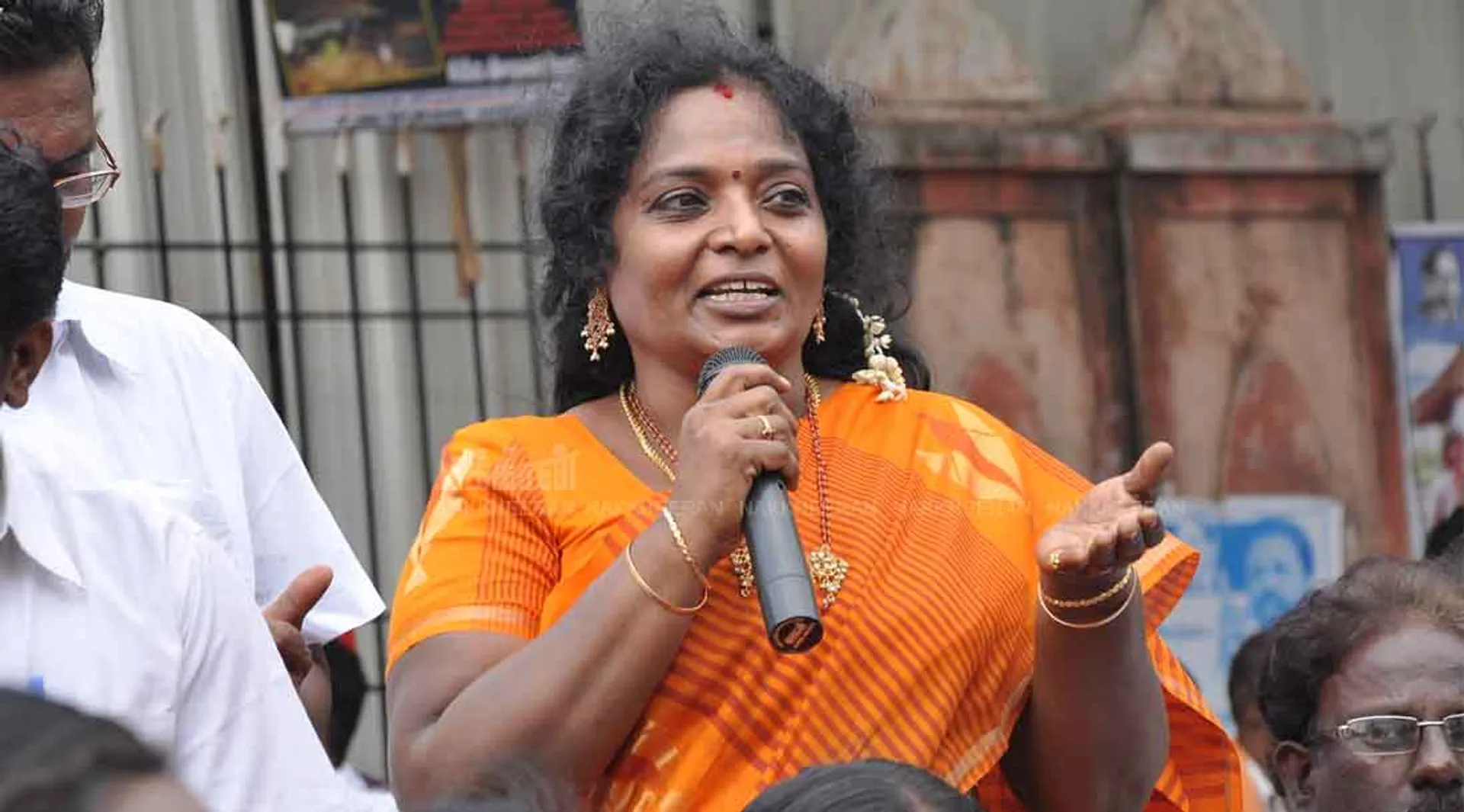Tamilisai Soundararajan