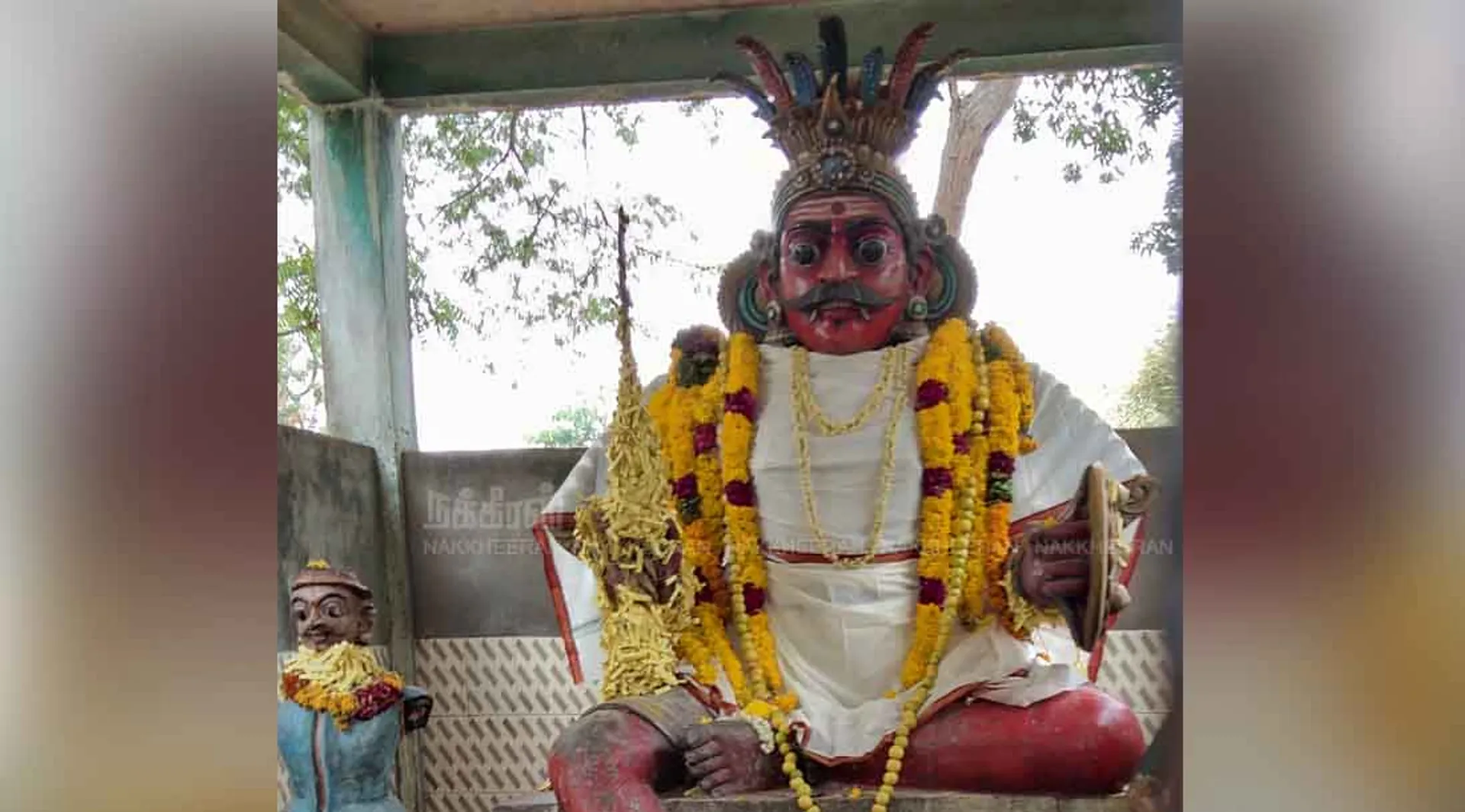 Ayyanar veeran Temple - Vikravandi