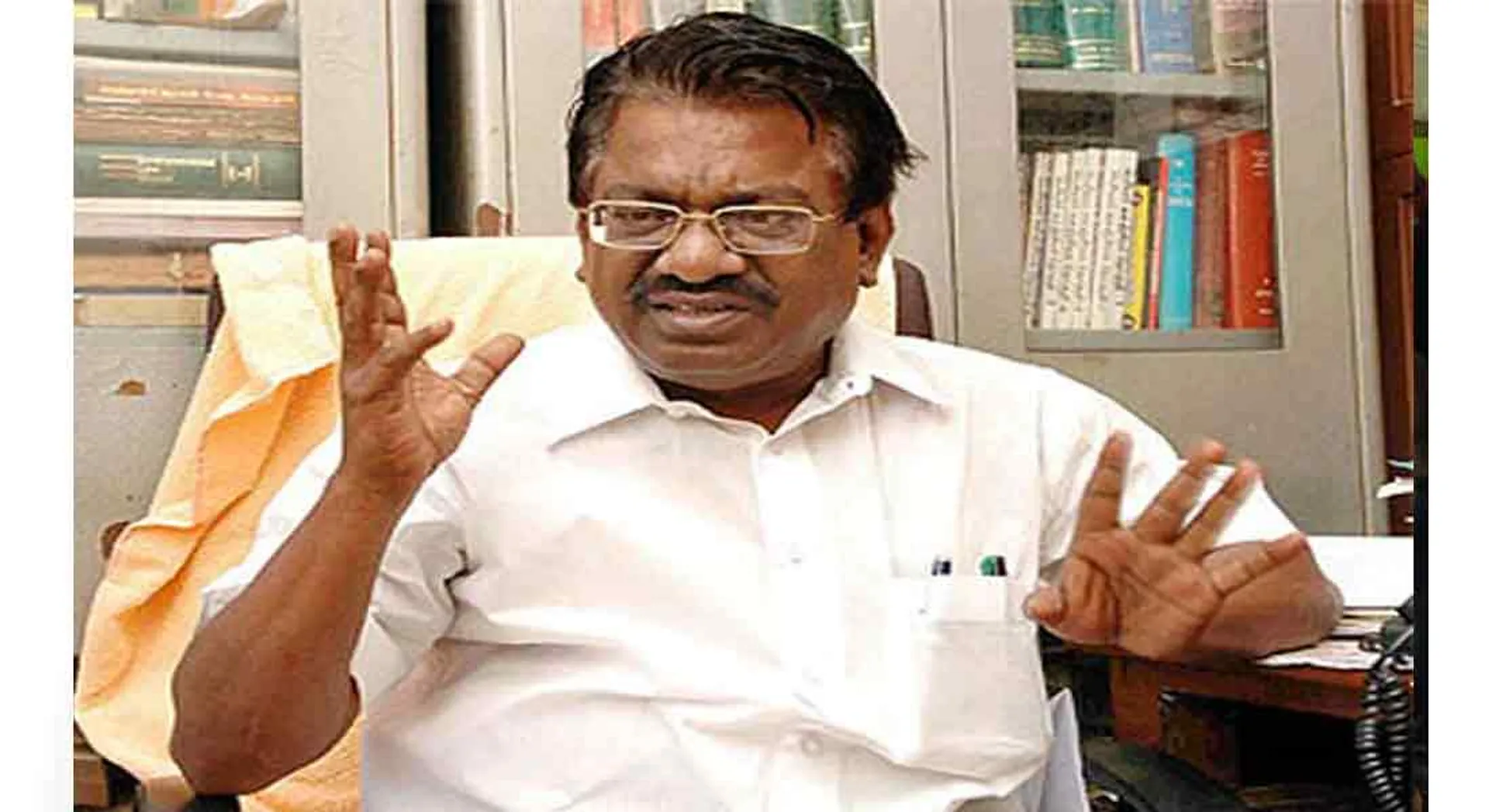  This is the threat that no one should speak against the BJP government-tks ilangkovan 