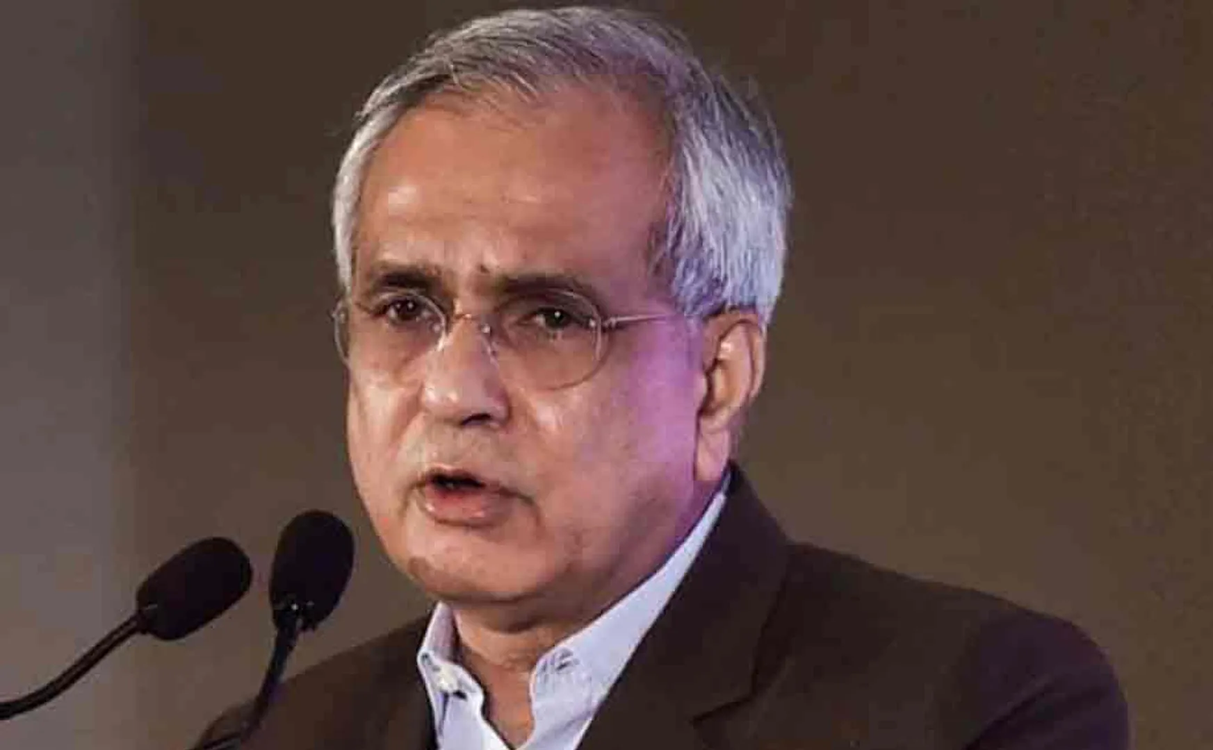 niti aayog vice chairman takes off his statement about indian economy