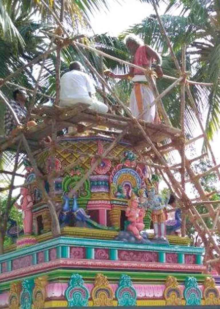 /idhalgal/om/kubera-lives
