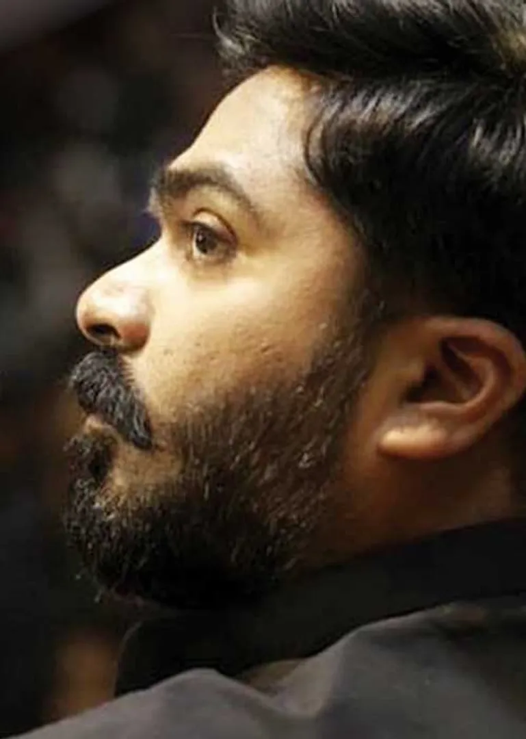 /idhalgal/cinikkuttu/story-simbu-who-got-caught-new-news