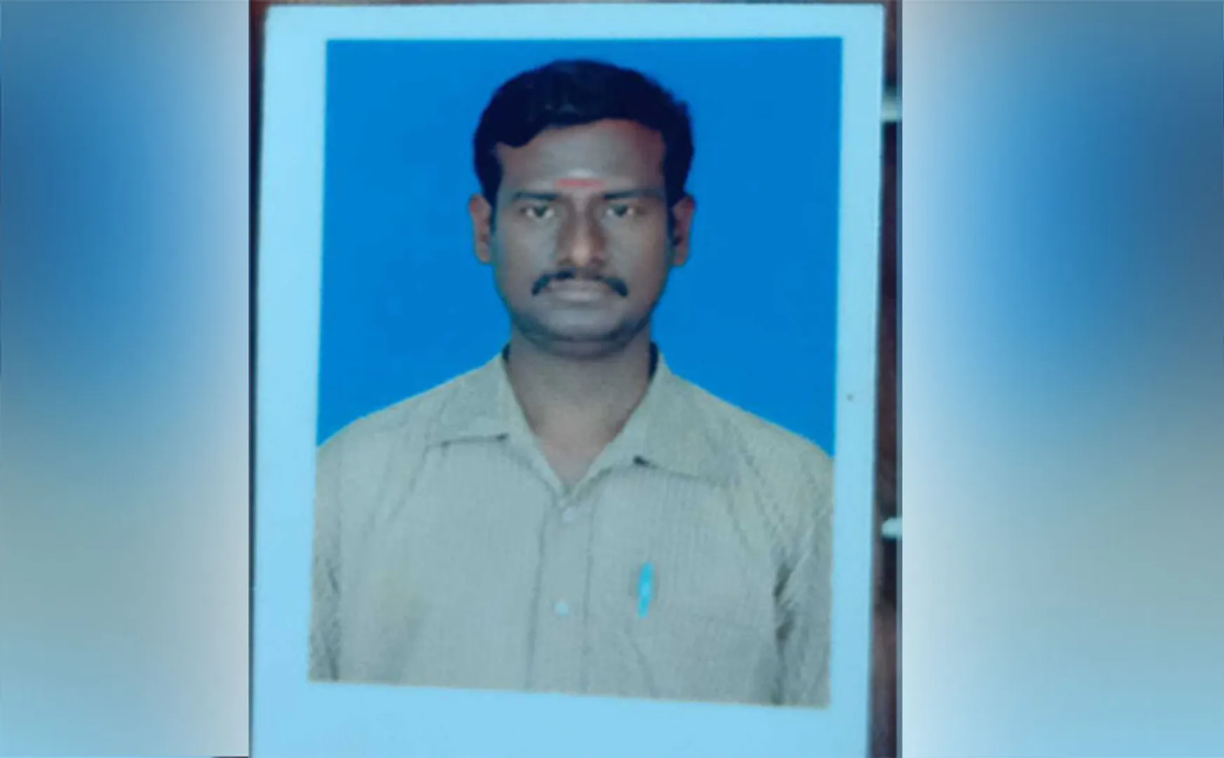 TRICHY SOME GANG ENTIRE AT HOME AND THIEF TAKE MOBILE POLICE INVESTIGATION 