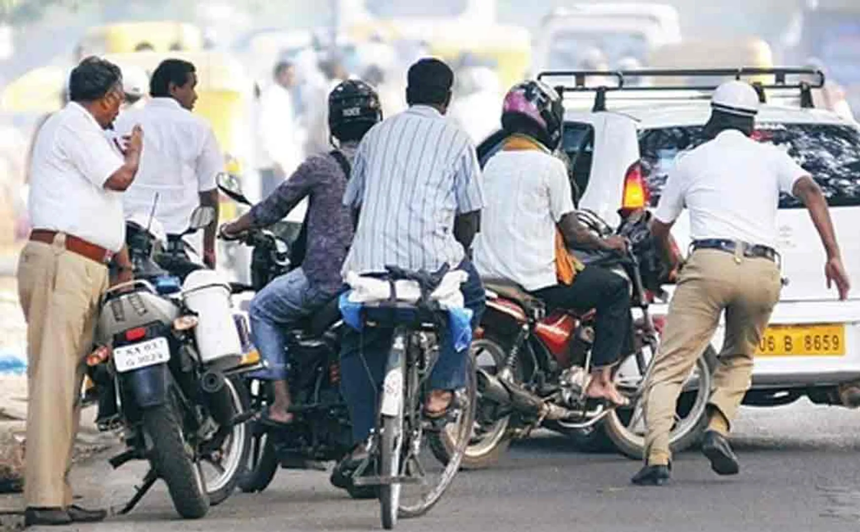 nitin gadkari about new traffic fines