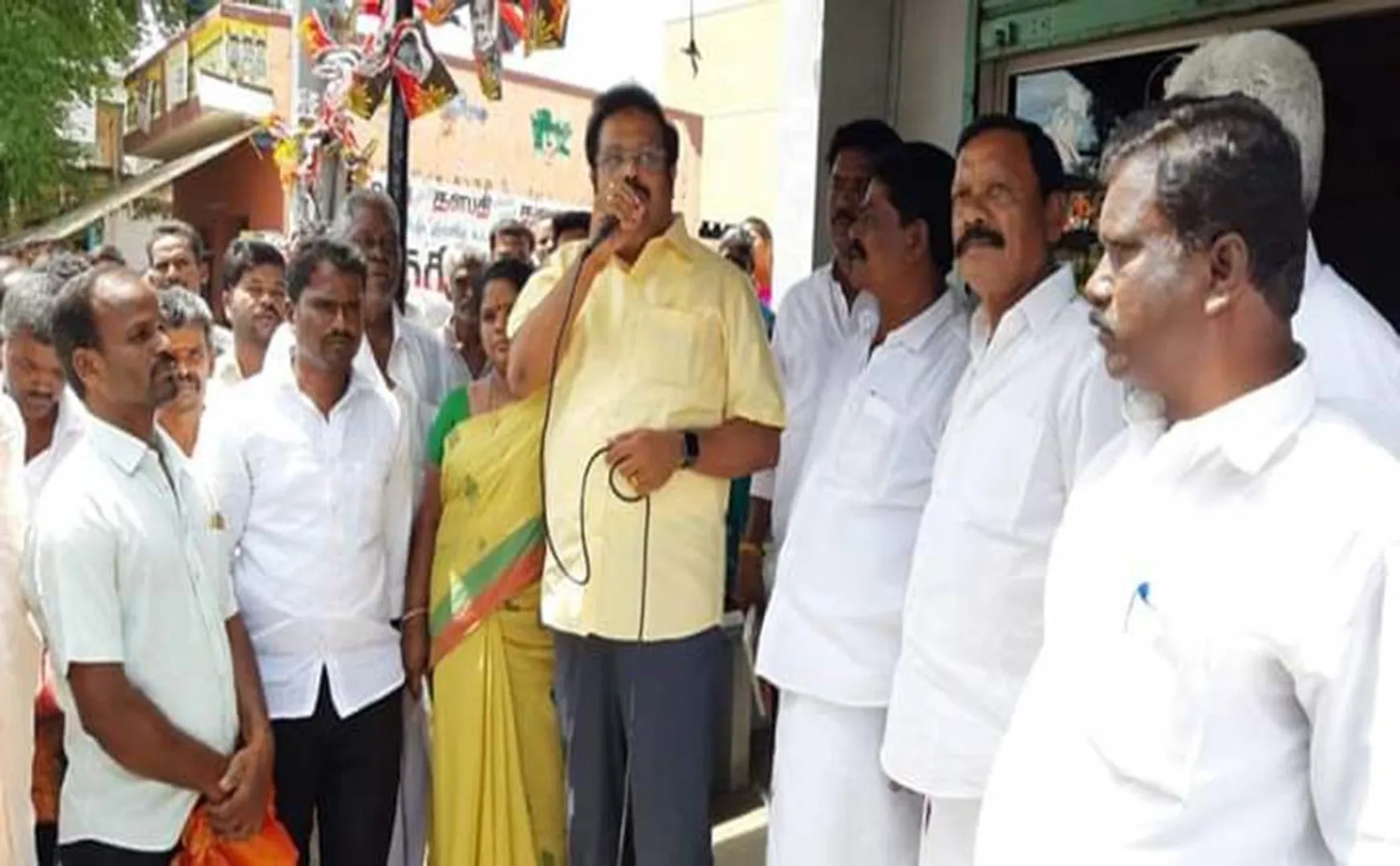 vellore dmk mp kathir anand meet peoples