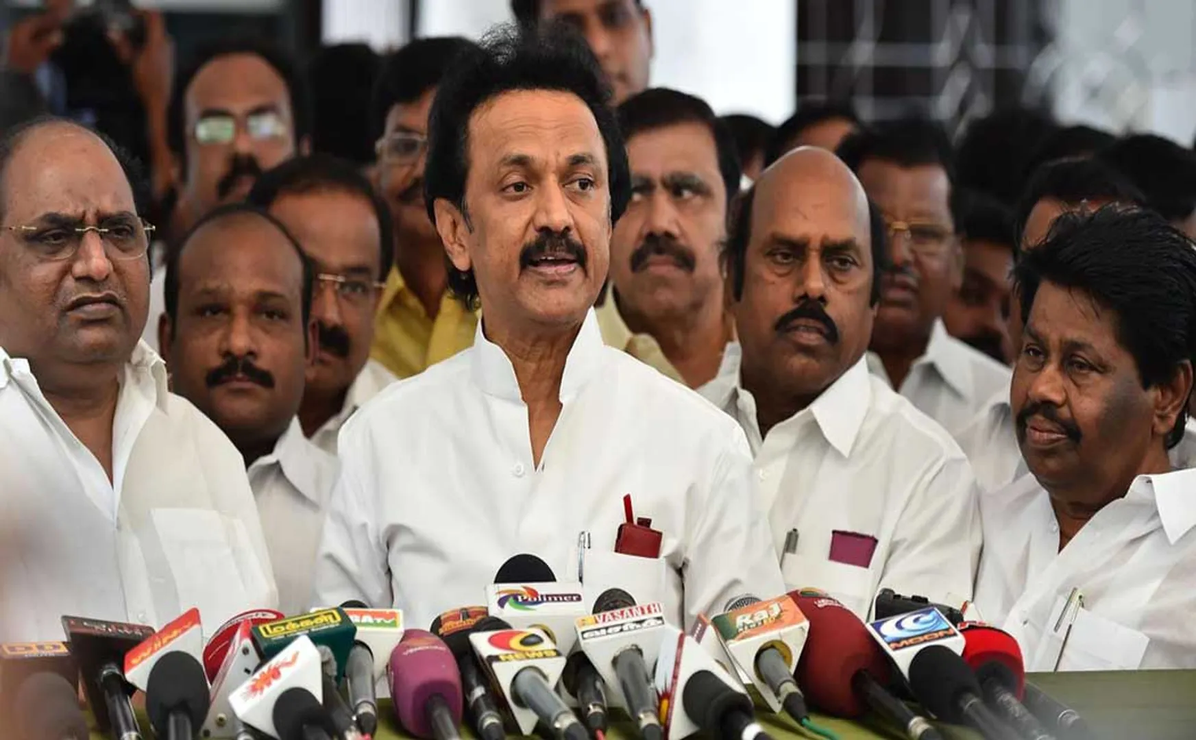 hindi issue dmk strike postponed mk stalin announced