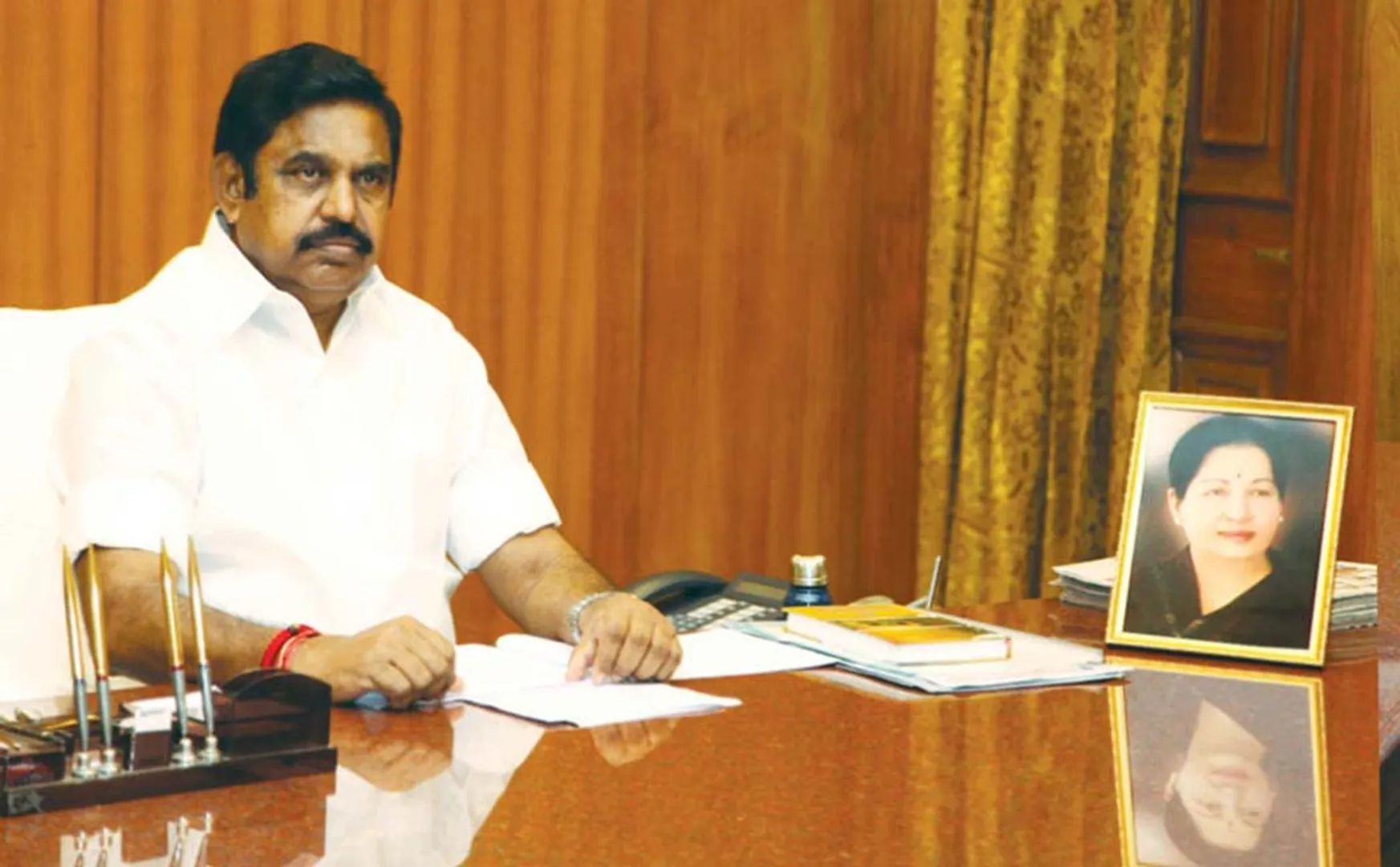 family of 2 people who incident of electrocution   Tamil Nadu Chief Minister announces 
