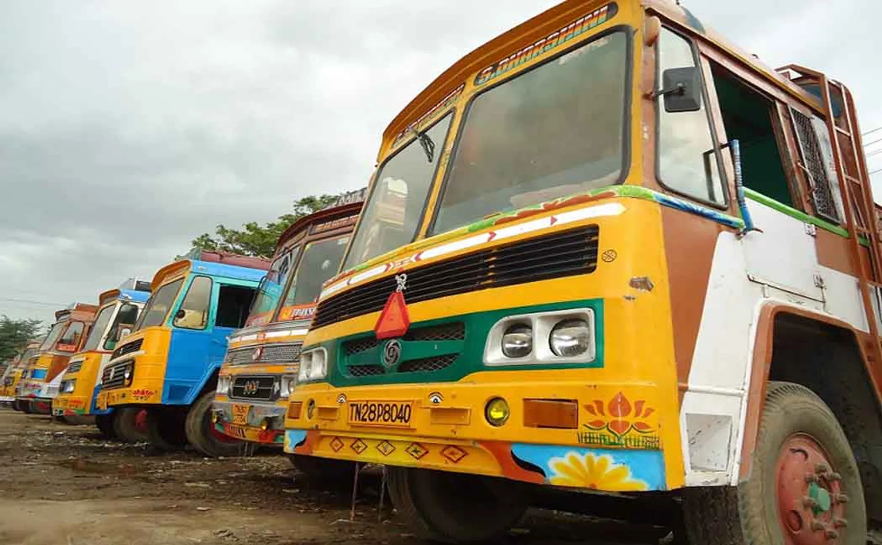 new motor vehicle law against lorry owners strike in all over india 