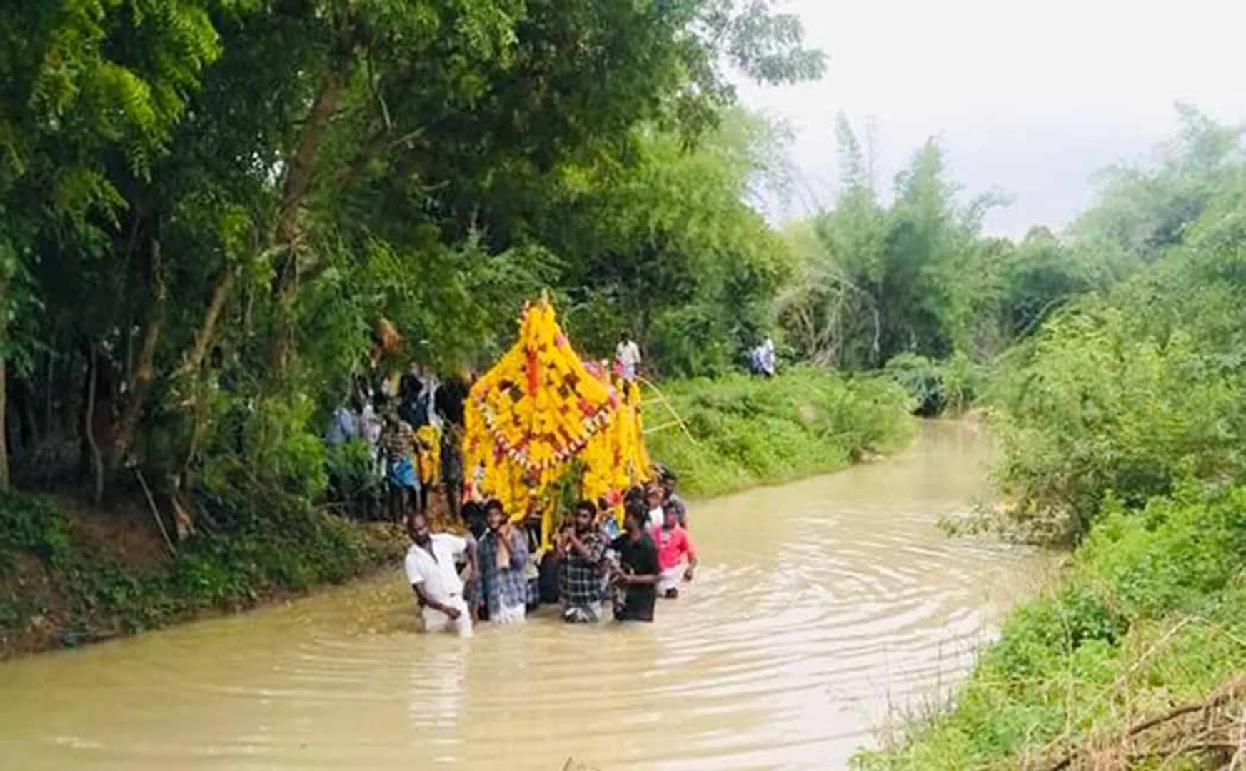 ariyalur peoples not get road facilities peoples  
