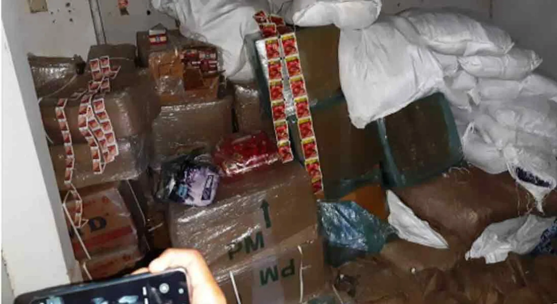 5 lakhs worth of tobacco products seized at Chidambaram