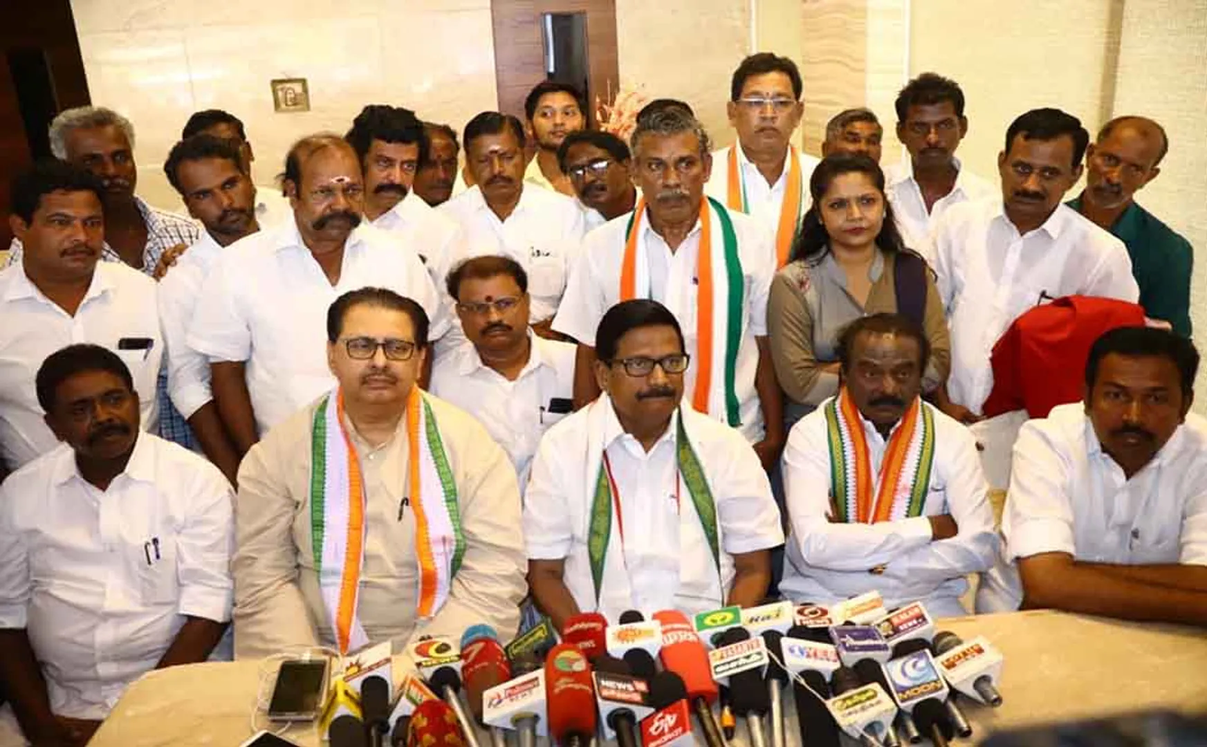 dmk hindi against strike announced bjp minister amitshah backward speech 