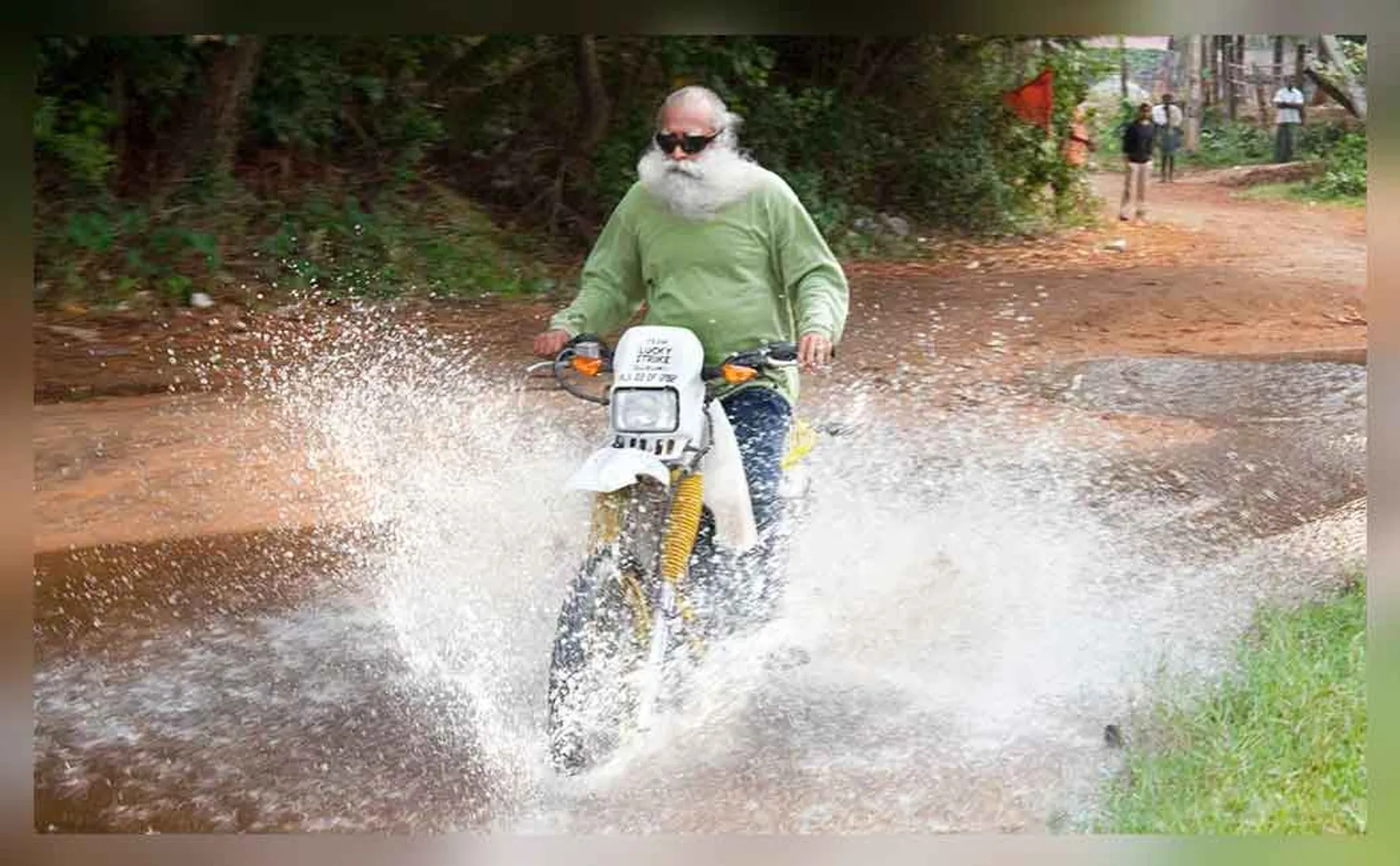 jaggi vasudev
