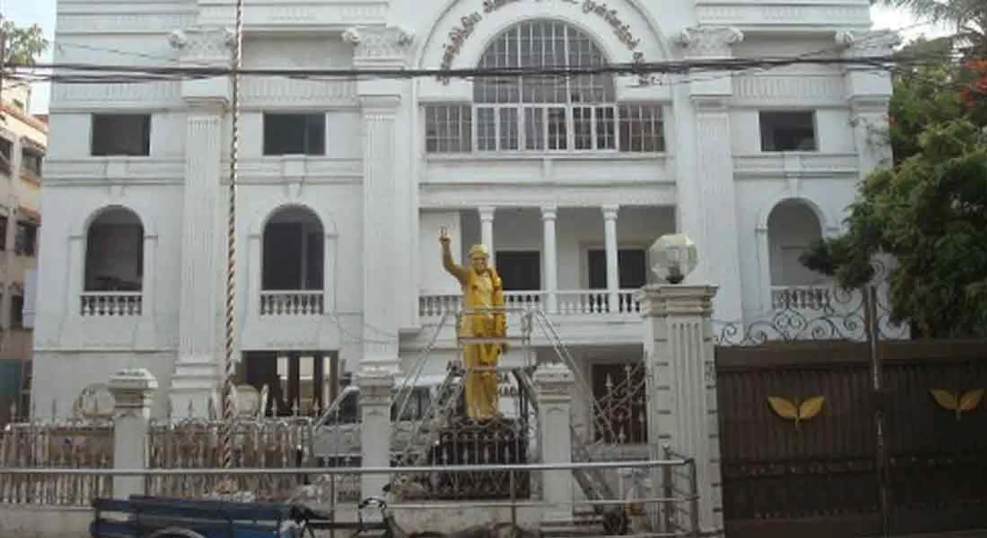 admk