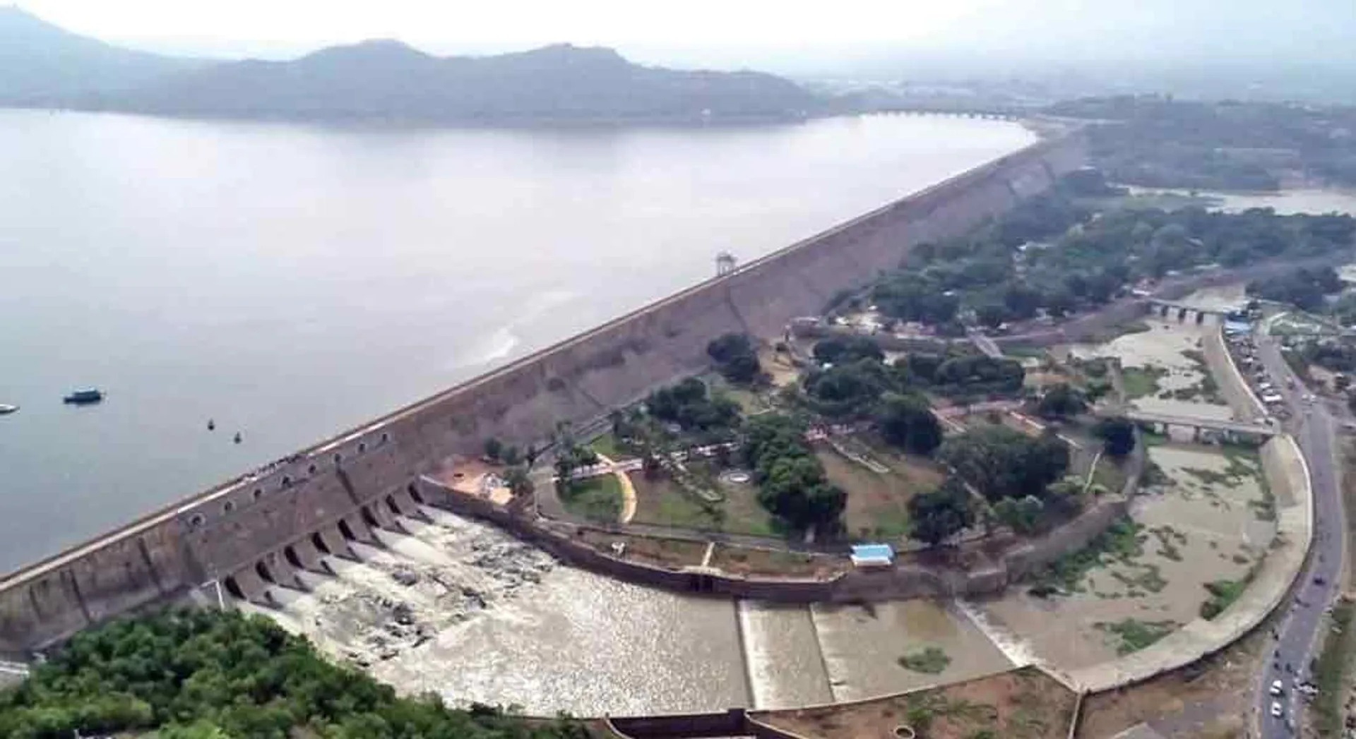 The risk of flooding in Kaveri again ...- 1 lakh cubic feet of water to go to sea