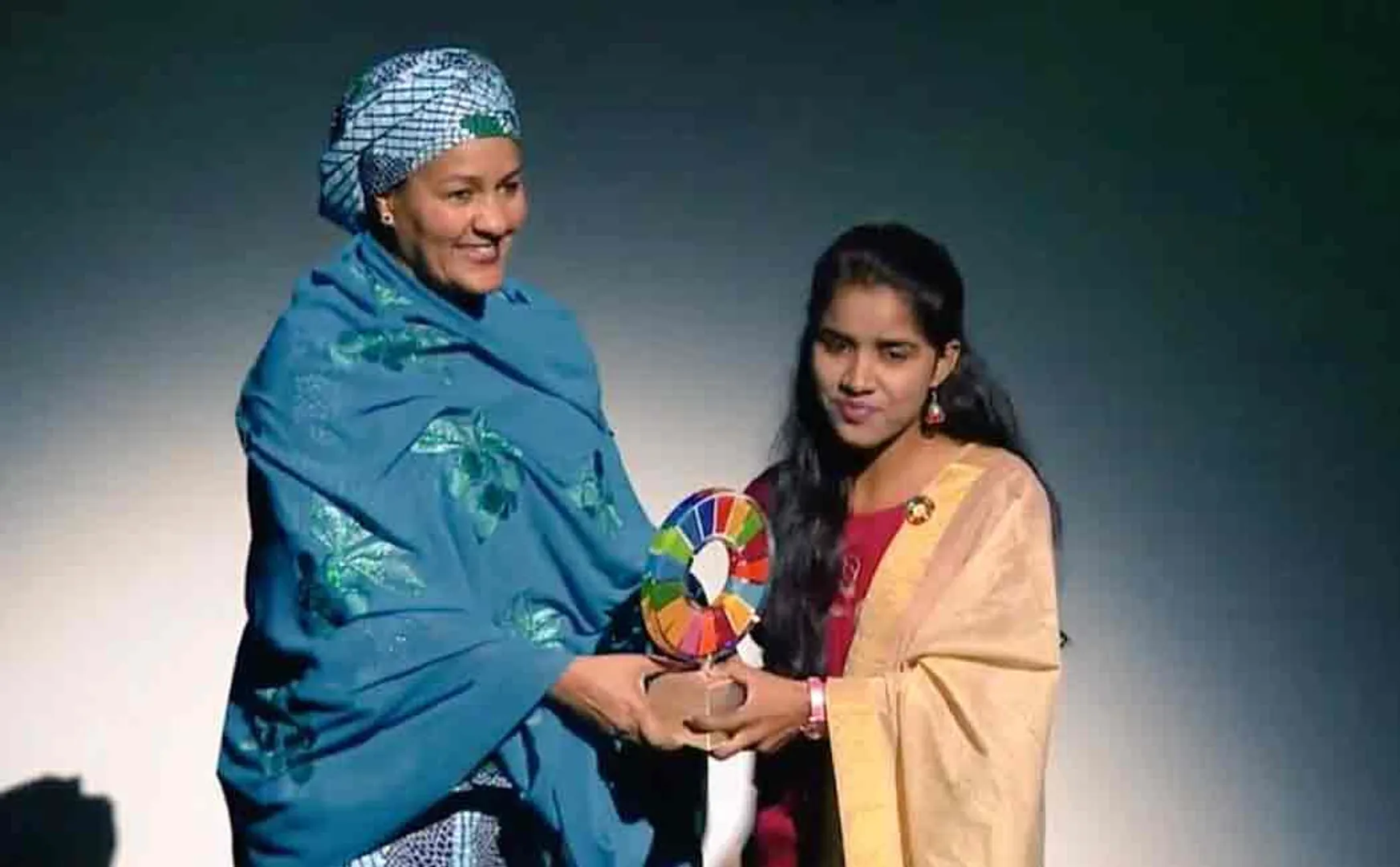 payal jangit wins change maker award in newyork