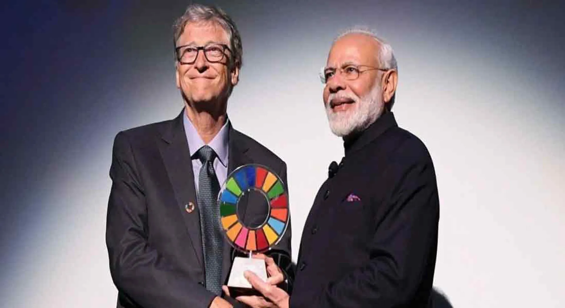  goal keeper award to modi 