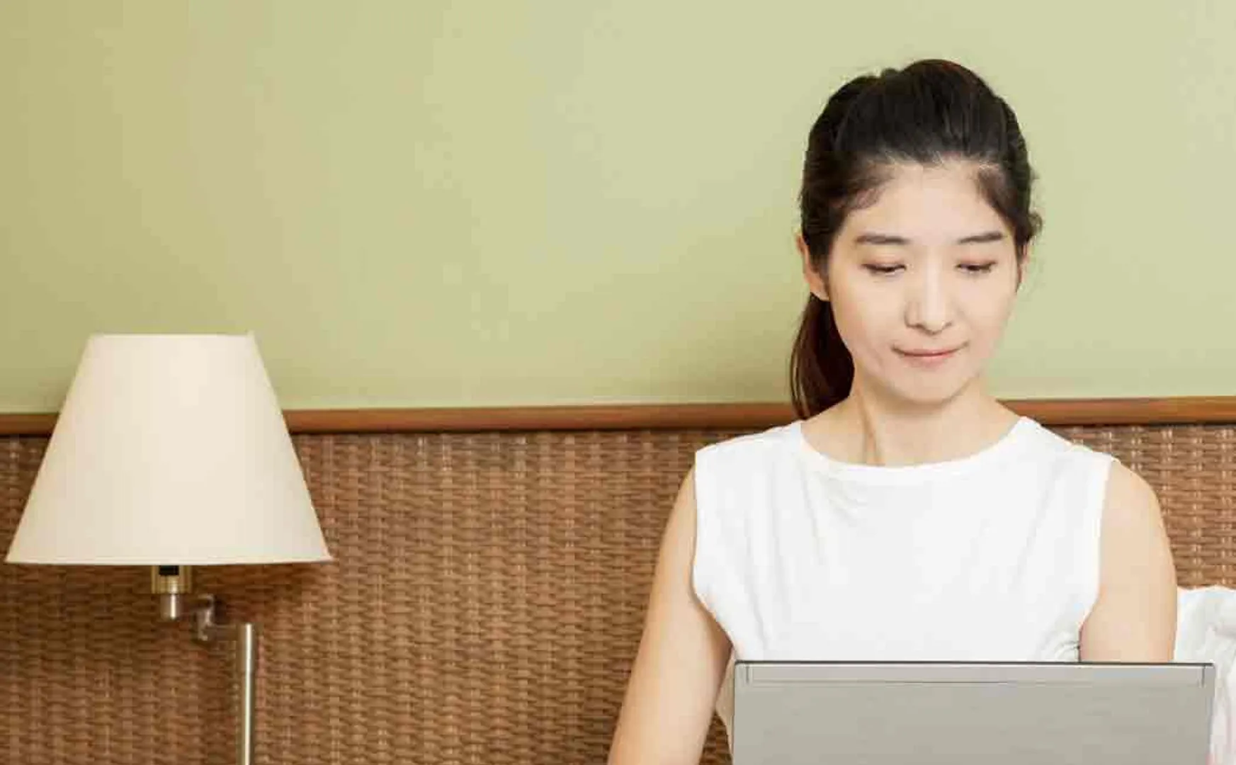 chinese spend a whooping amount to learn english