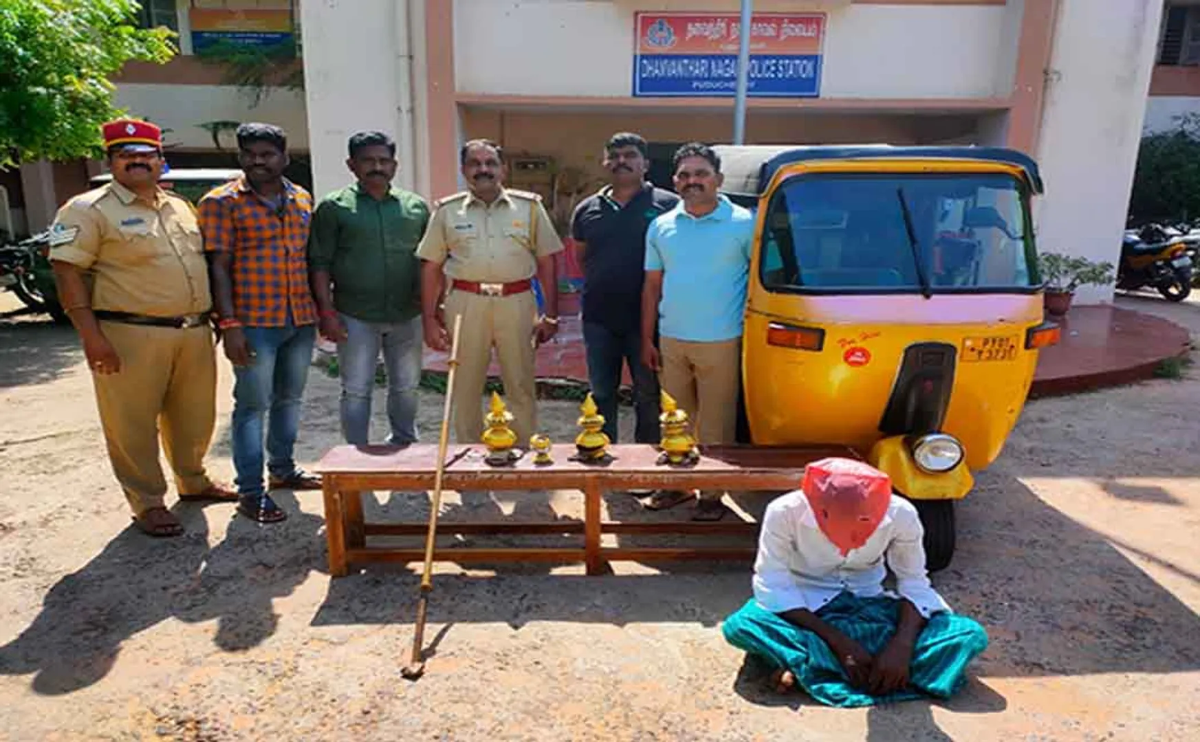 pondicherry Two arrested for stealing temple vials